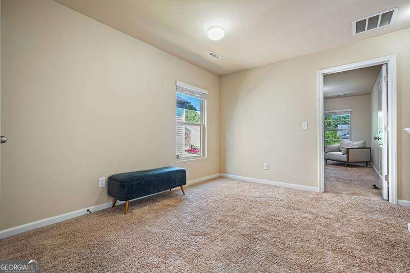 402 Wilshire Court Property Photo 19
