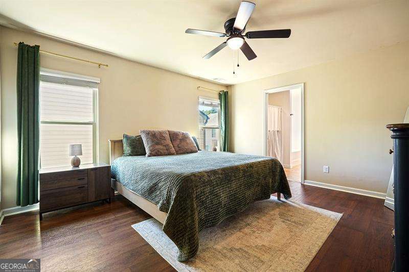 402 Wilshire Court Property Photo 20