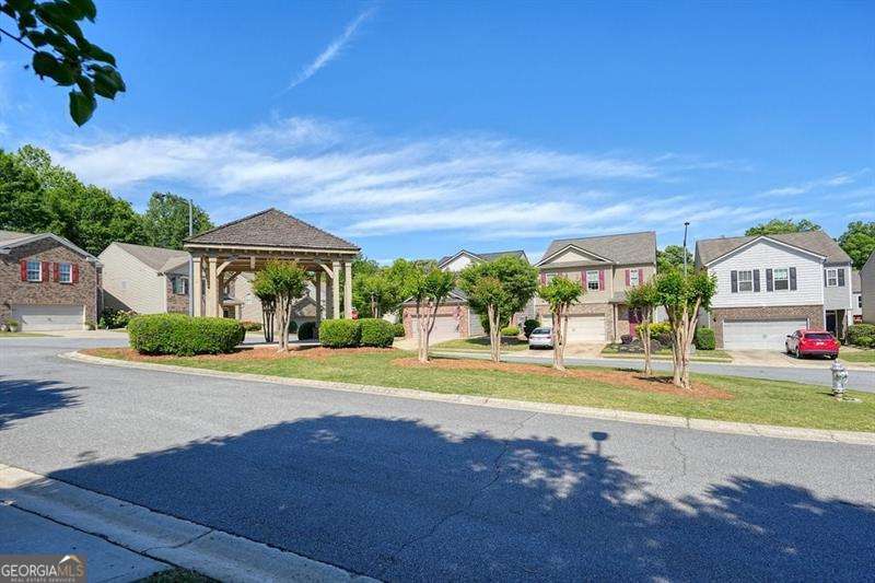 402 Wilshire Court Property Photo 39