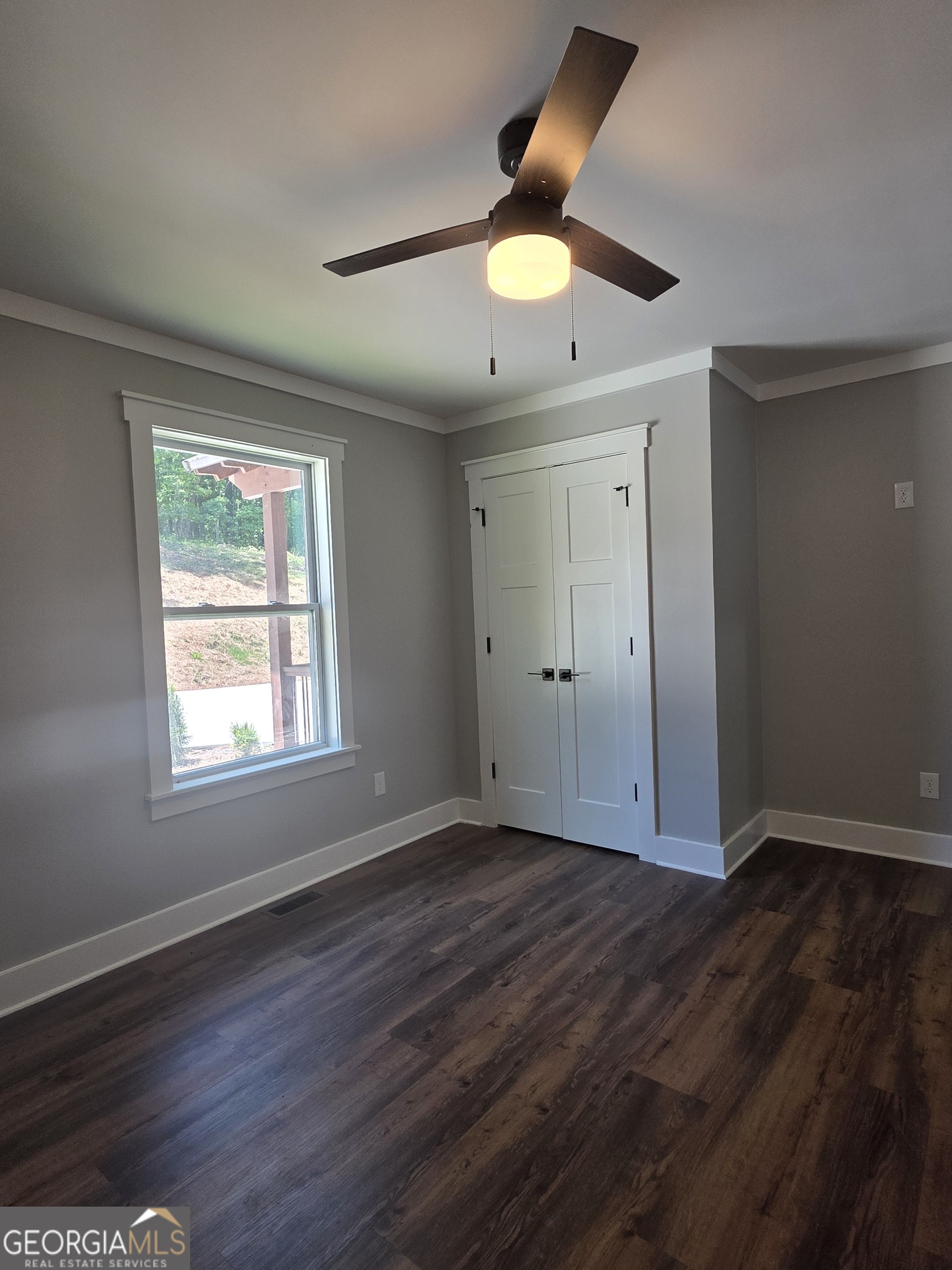 1217 Youngs Farm Road Property Photo 5