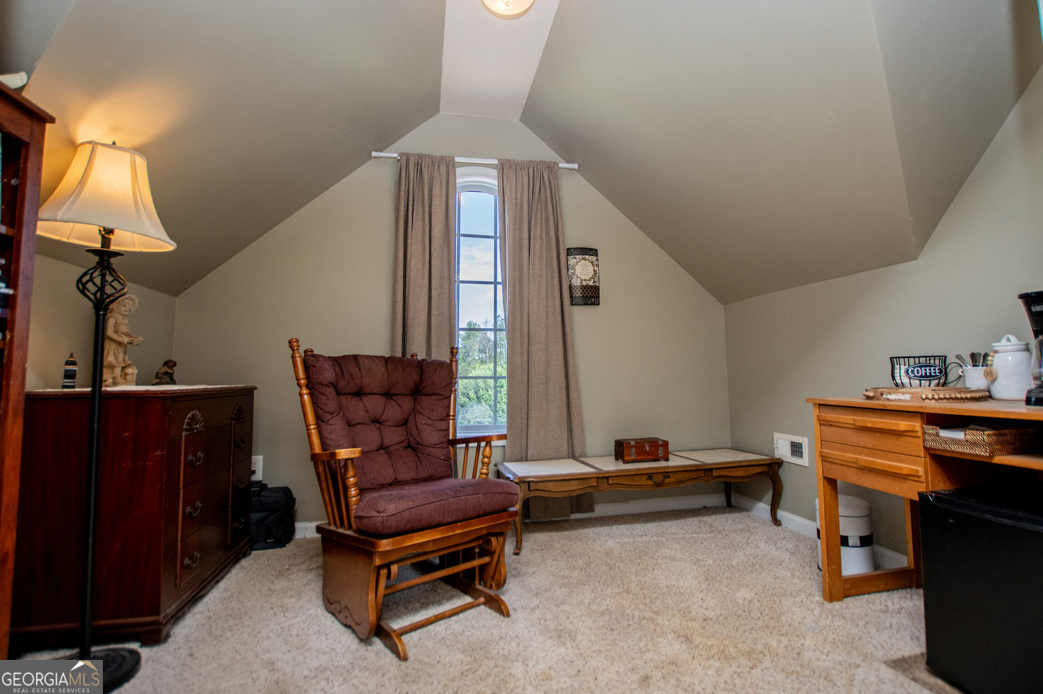 210 Creekside Overlook Property Photo 63