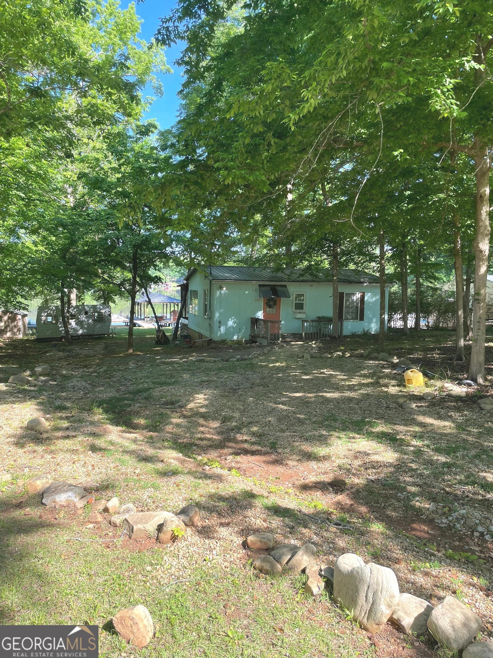 337 Nw Thomas Drive Property Photo 5