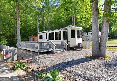12 Destination Drive Property Photo 4