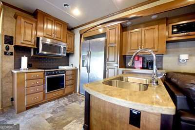 12 Destination Drive Property Photo 18