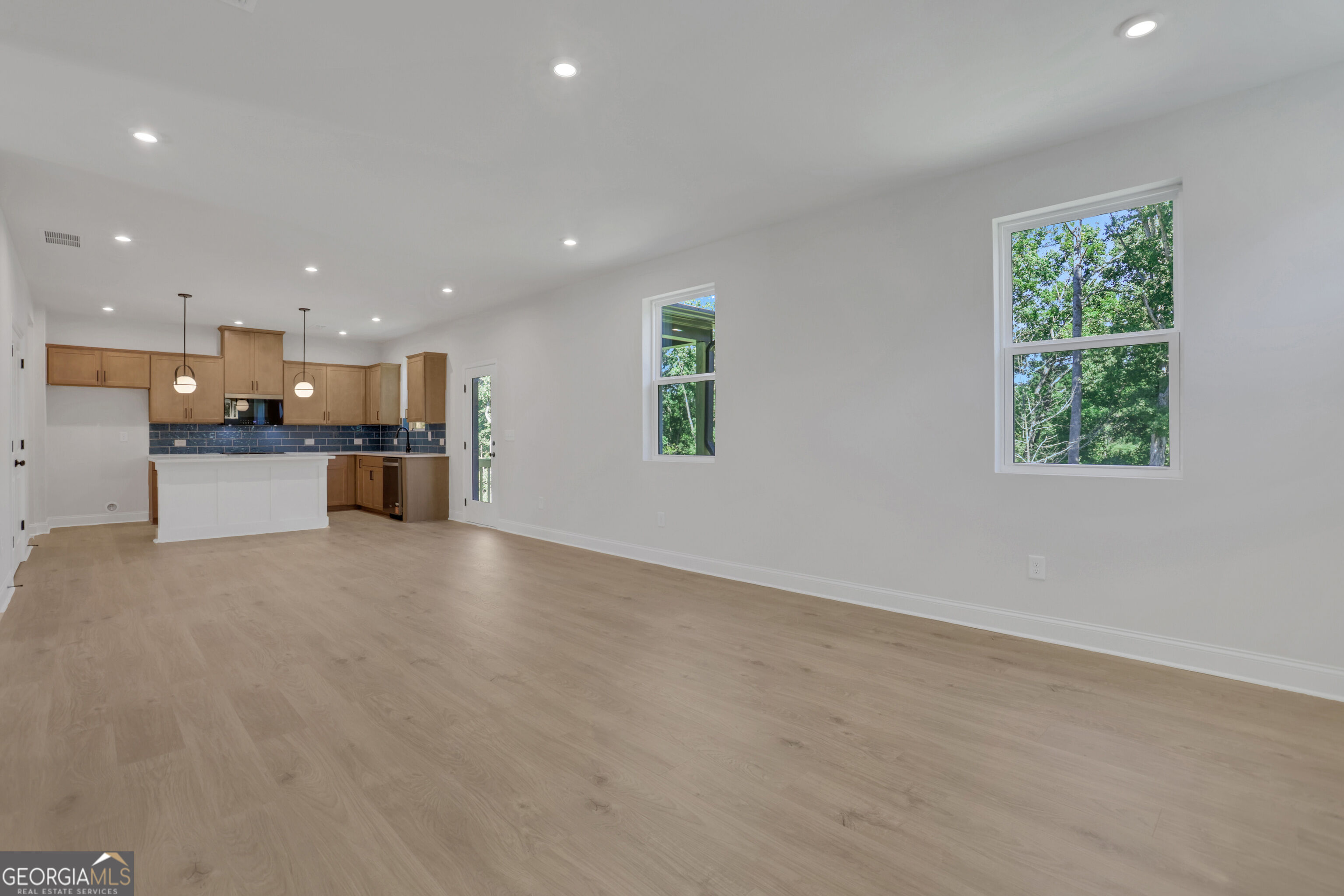 307 William Gossett Drive # 47b Property Photo 9