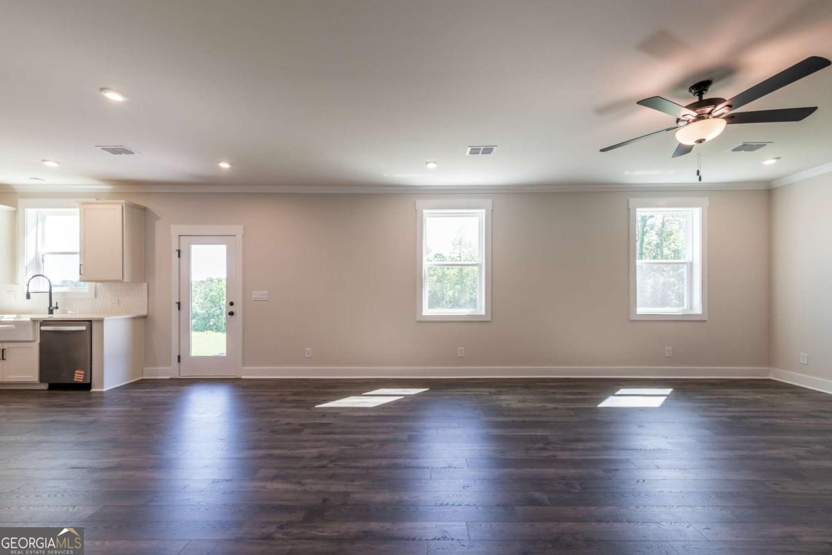 307 William Gossett Drive # 47b Property Photo 11