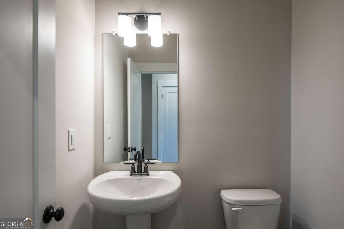 307 William Gossett Drive # 47b Property Photo 12