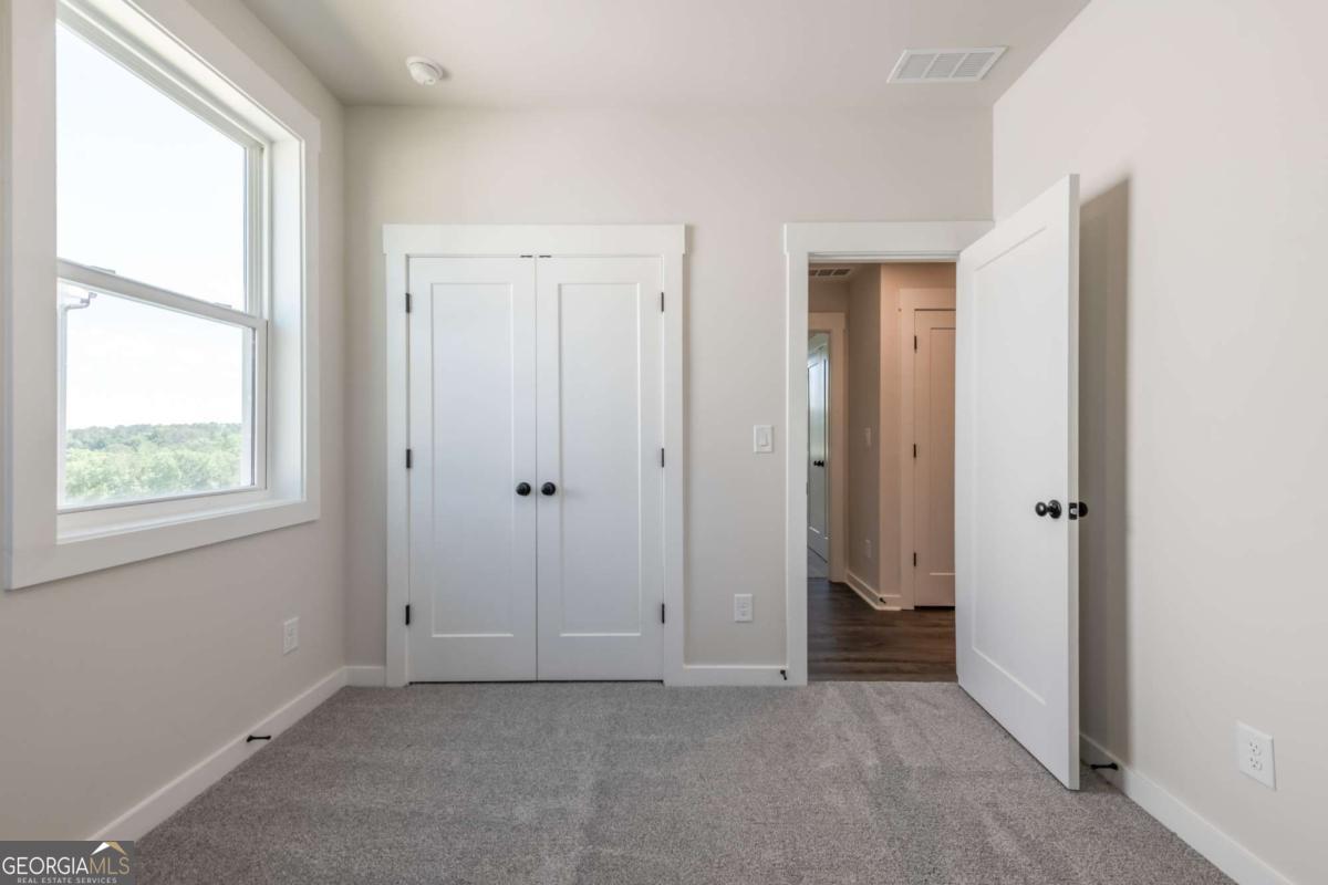 307 William Gossett Drive # 47b Property Photo 13