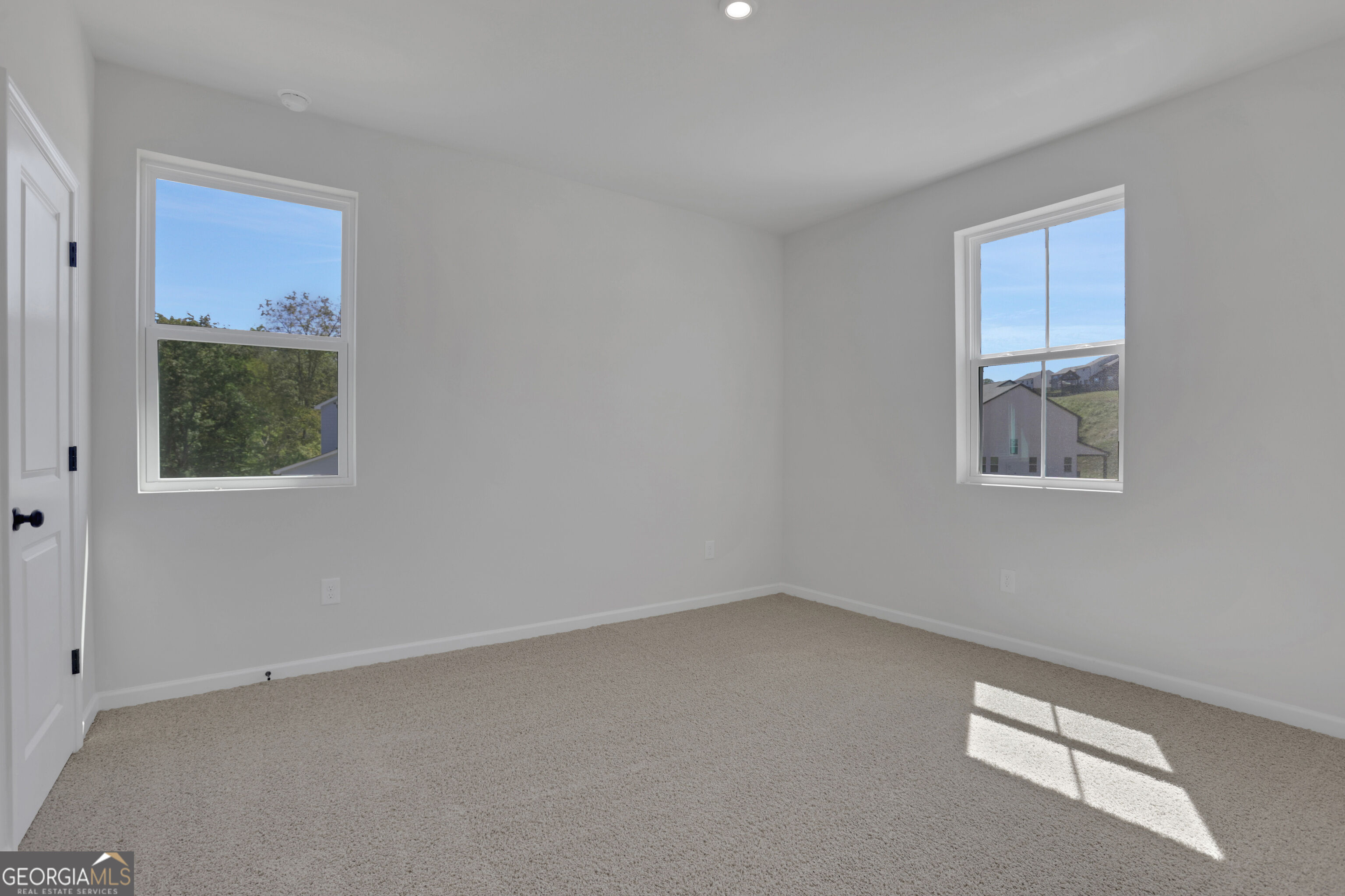 307 William Gossett Drive # 47b Property Photo 13