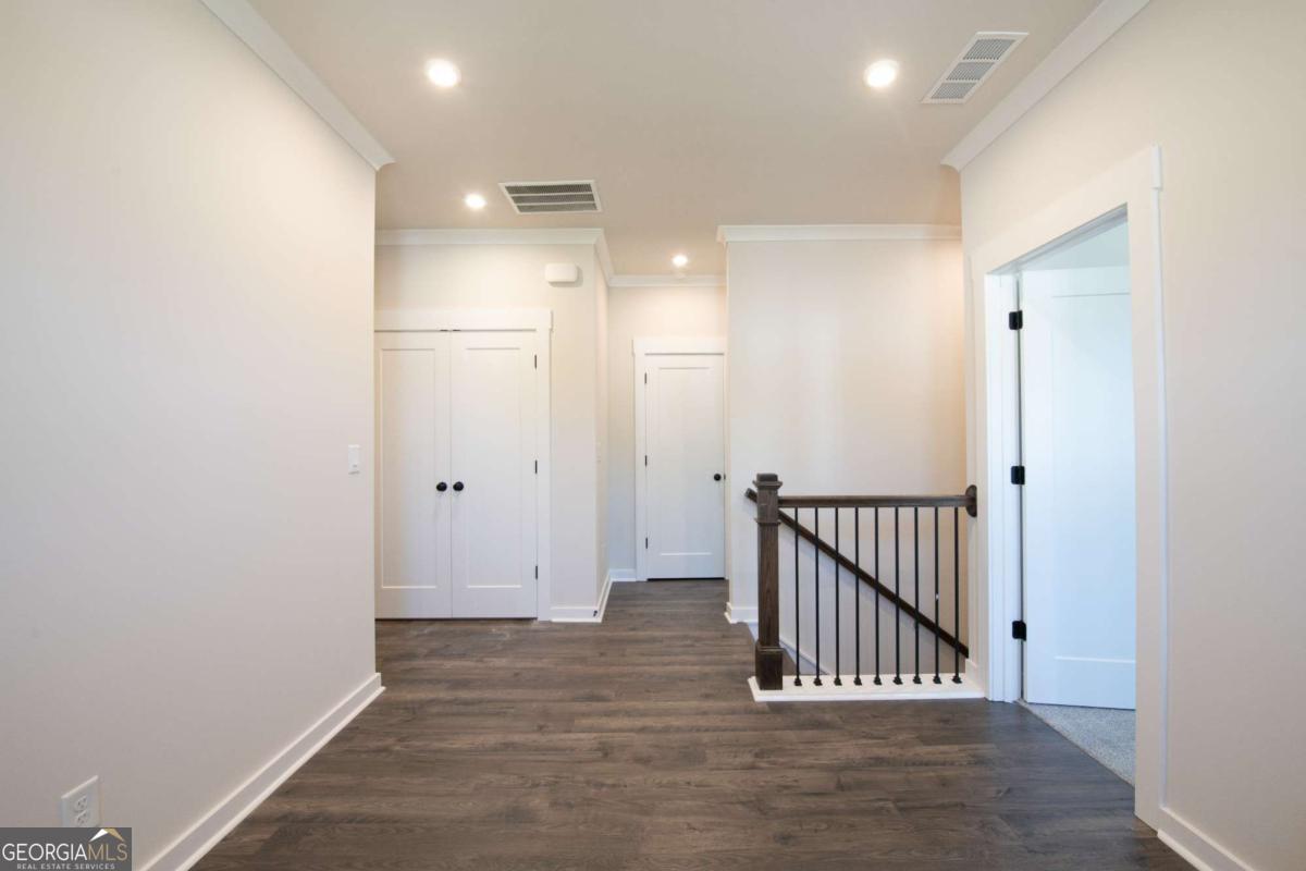 307 William Gossett Drive # 47b Property Photo 14