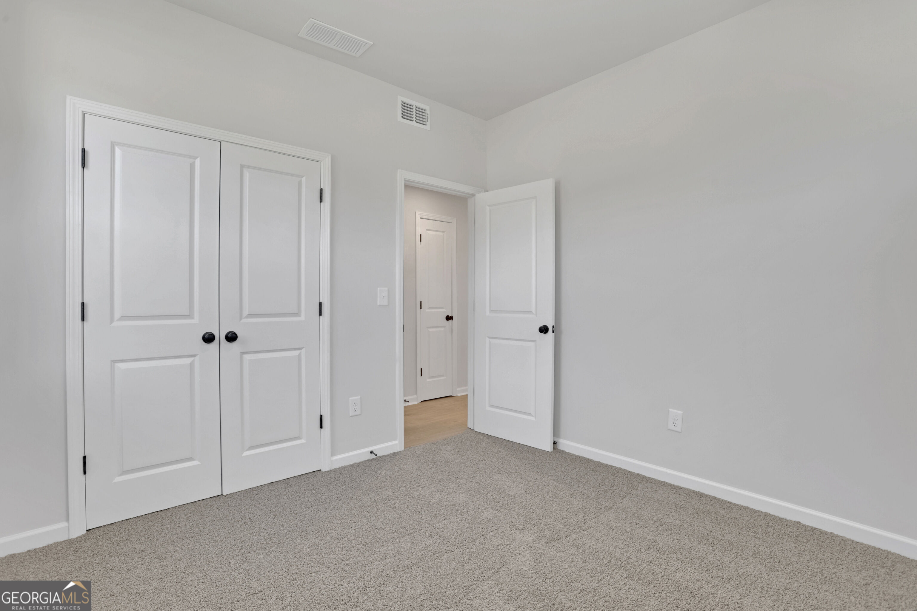307 William Gossett Drive # 47b Property Photo 16