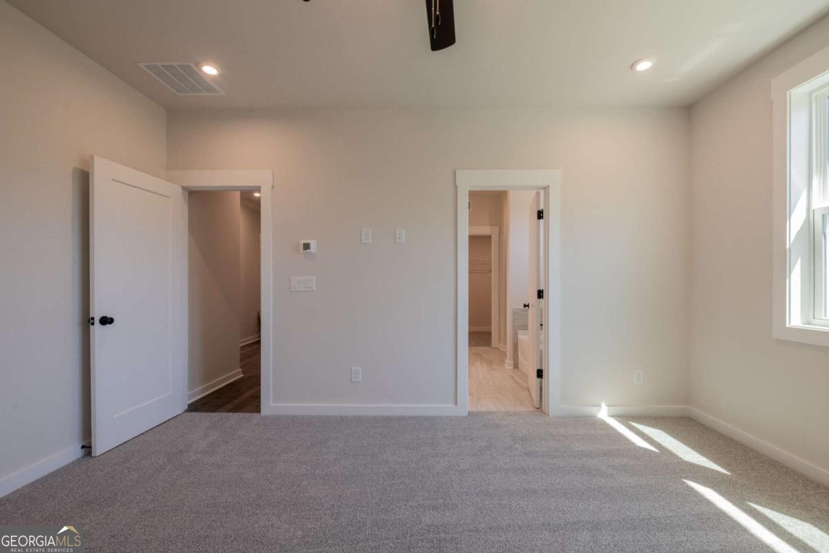 307 William Gossett Drive # 47b Property Photo 18