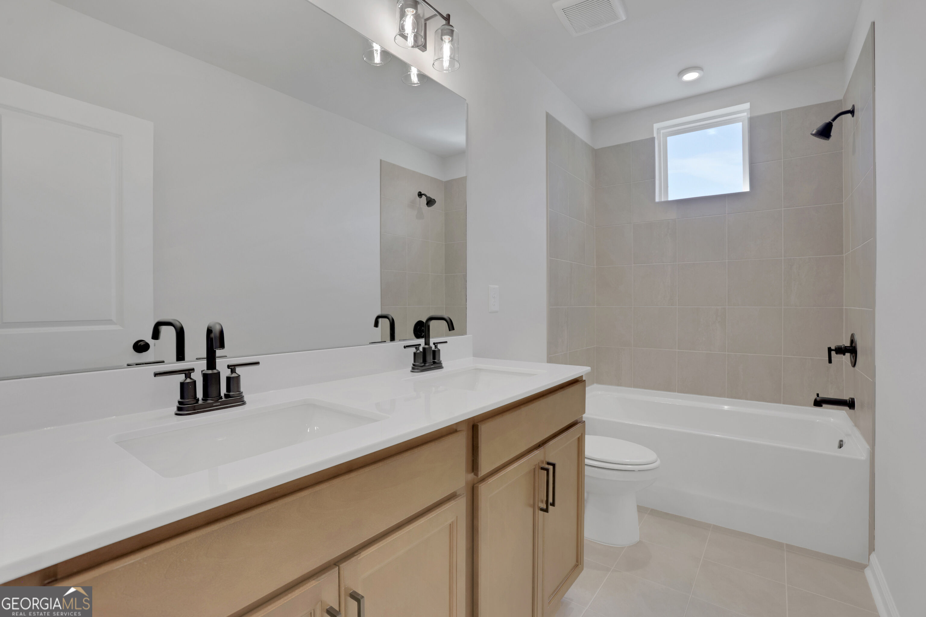 307 William Gossett Drive # 47b Property Photo 19