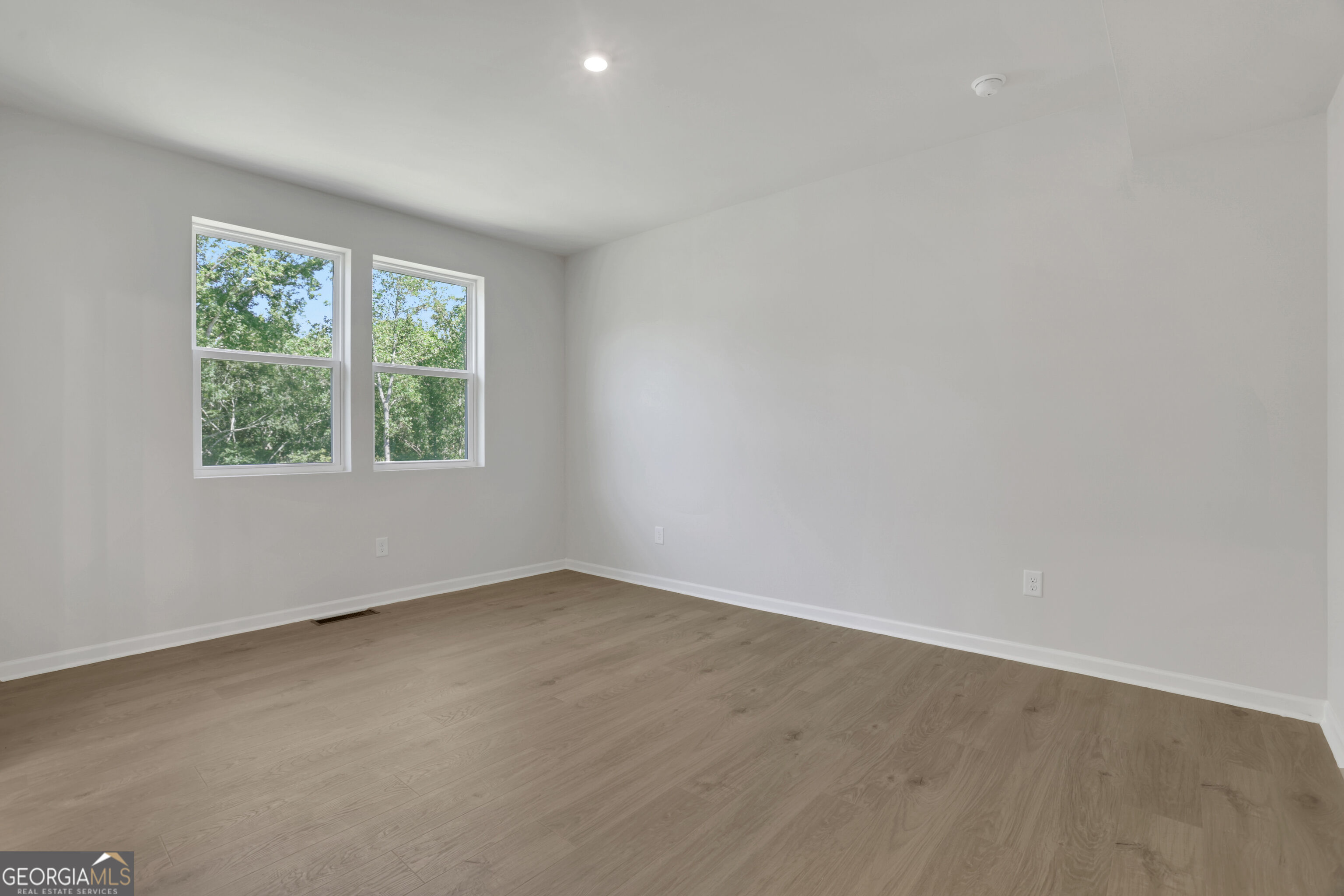 307 William Gossett Drive # 47b Property Photo 21