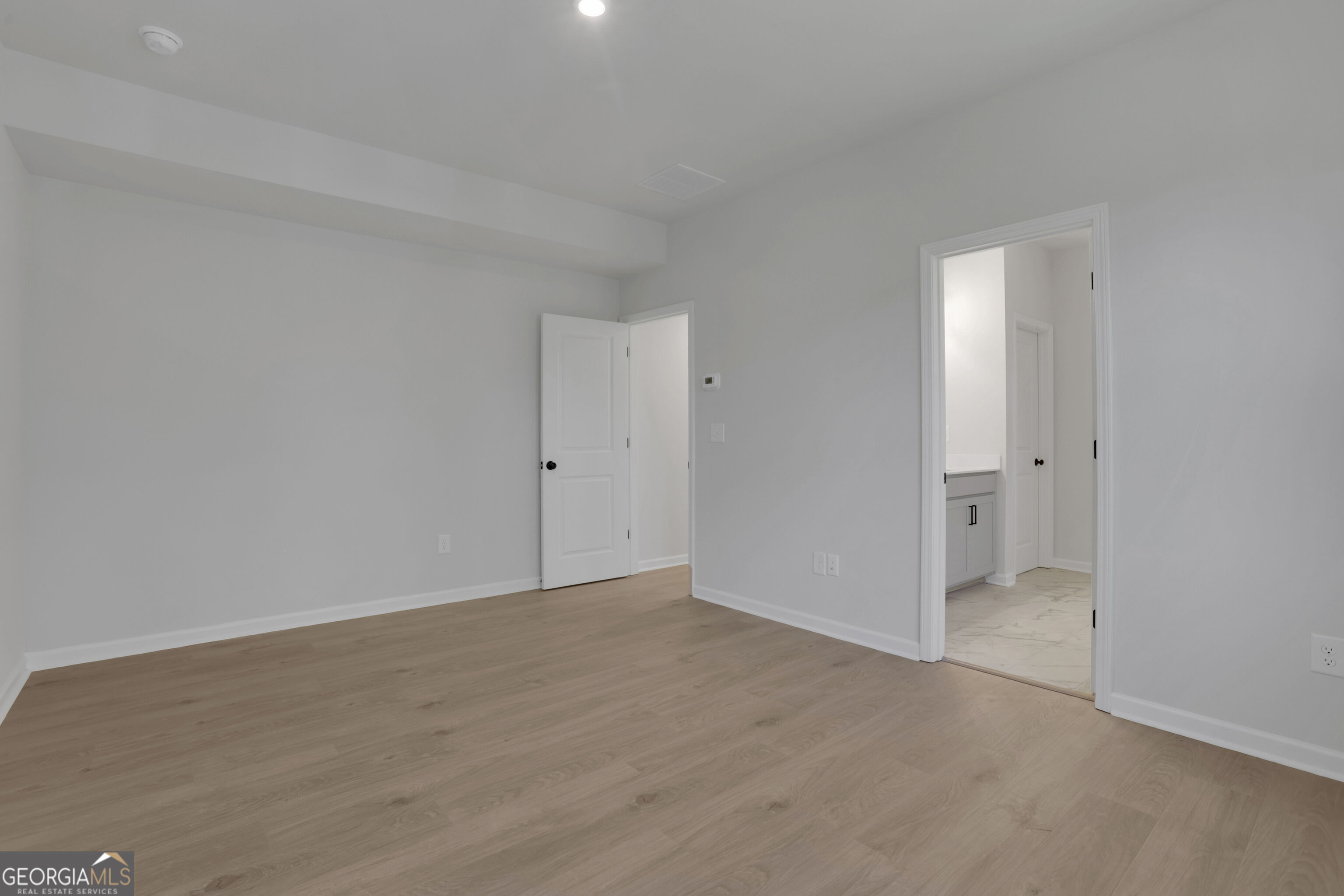 307 William Gossett Drive # 47b Property Photo 23
