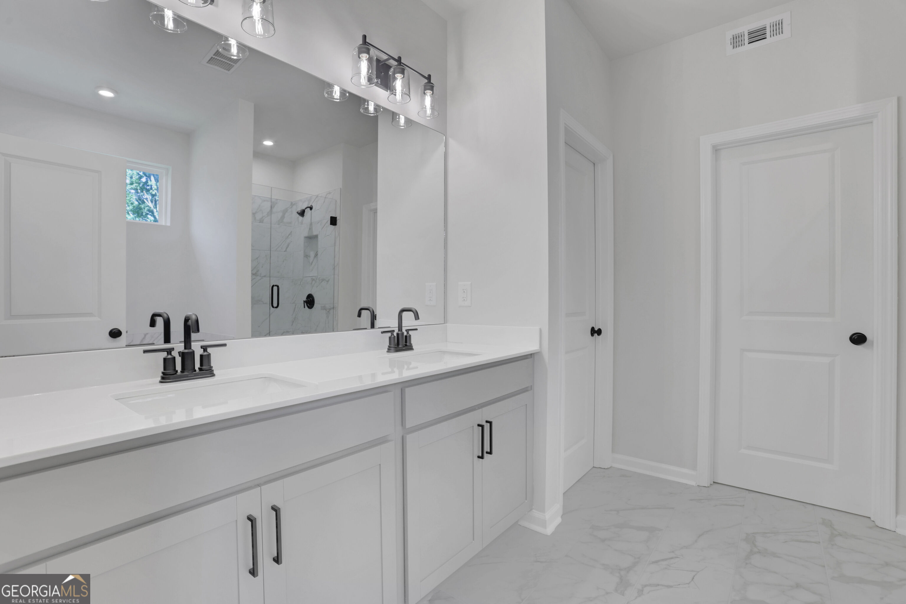 307 William Gossett Drive # 47b Property Photo 24