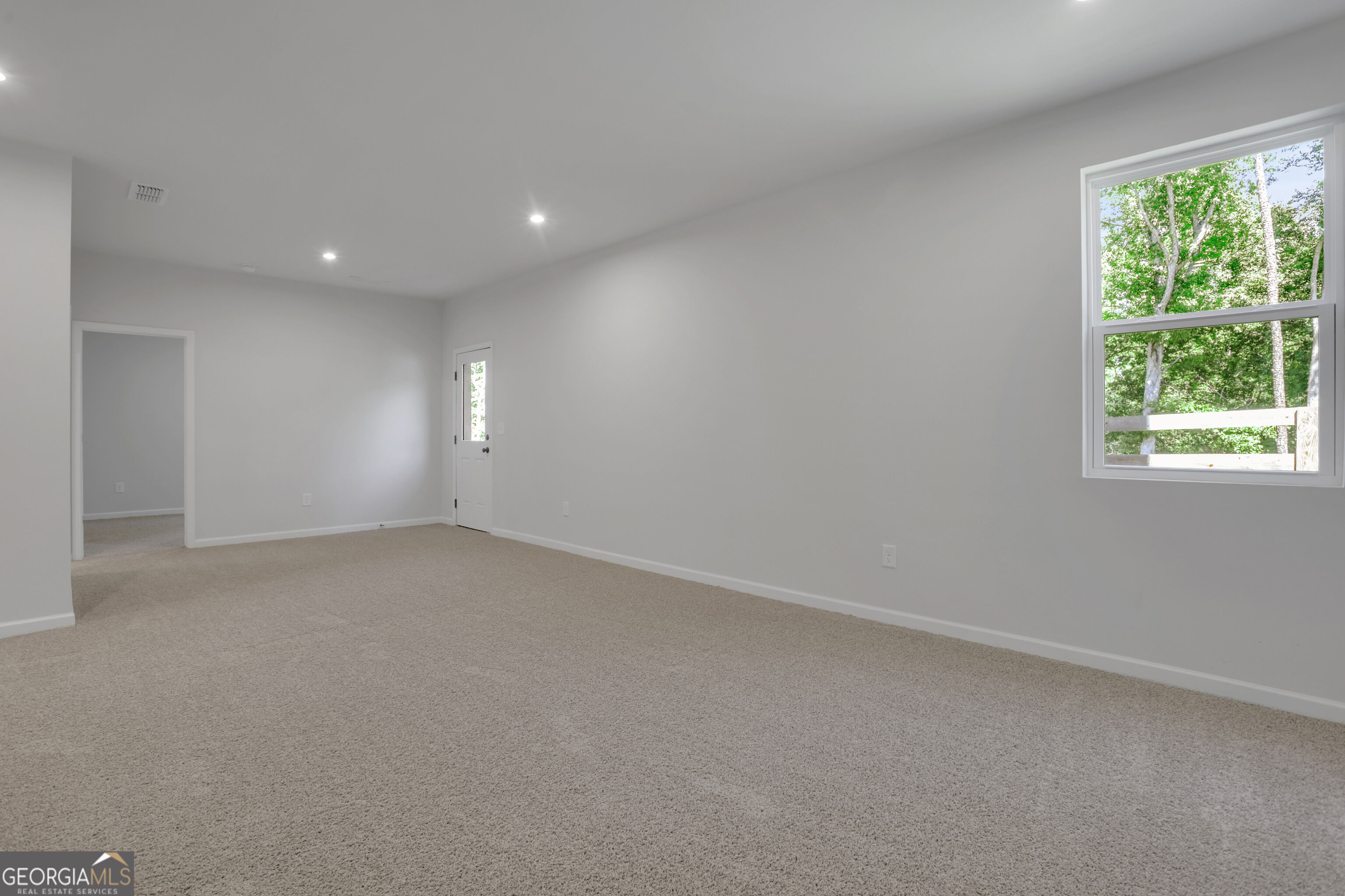 307 William Gossett Drive # 47b Property Photo 28
