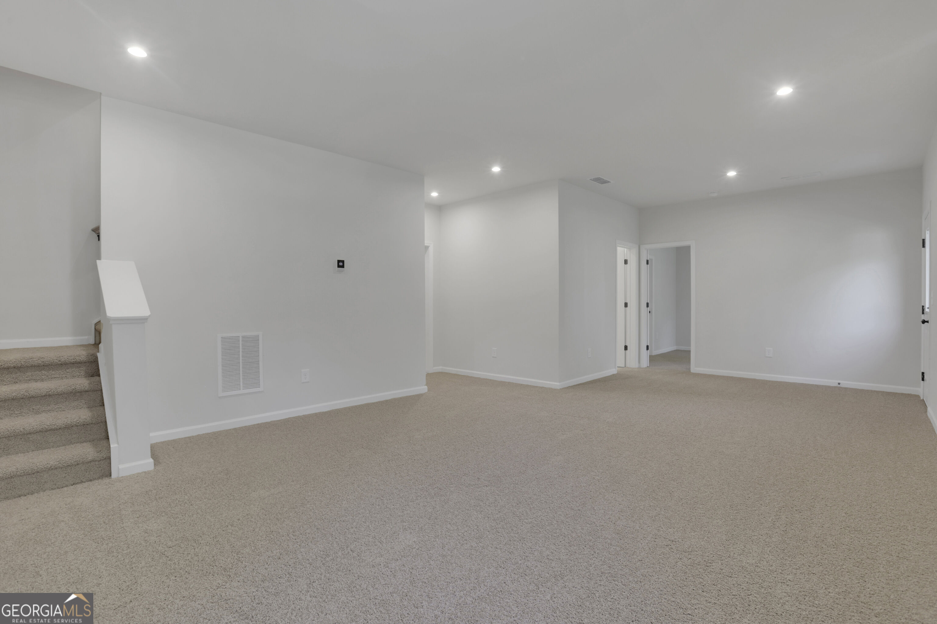 307 William Gossett Drive # 47b Property Photo 29