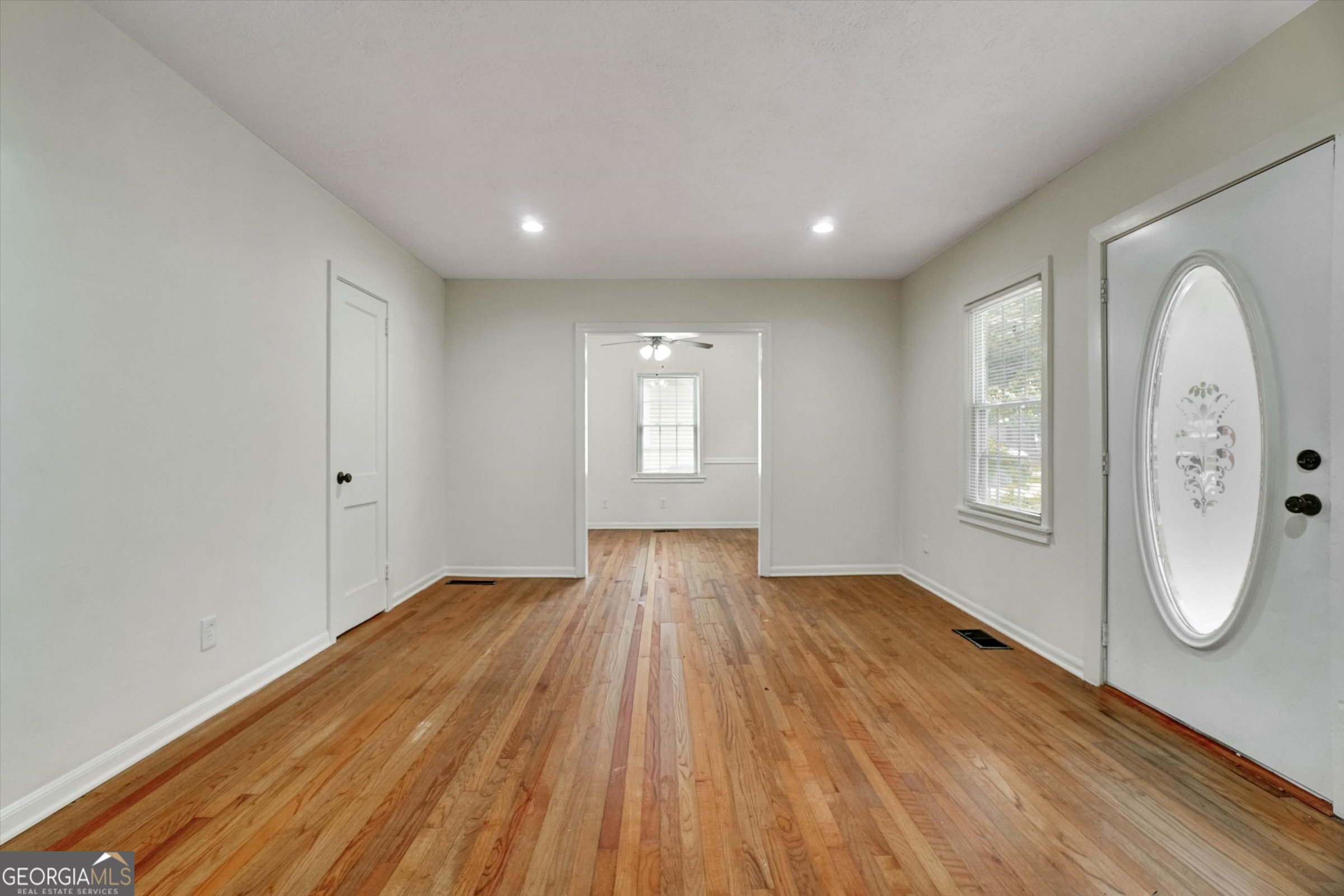 788 Richard Street Ne Property Photo 8