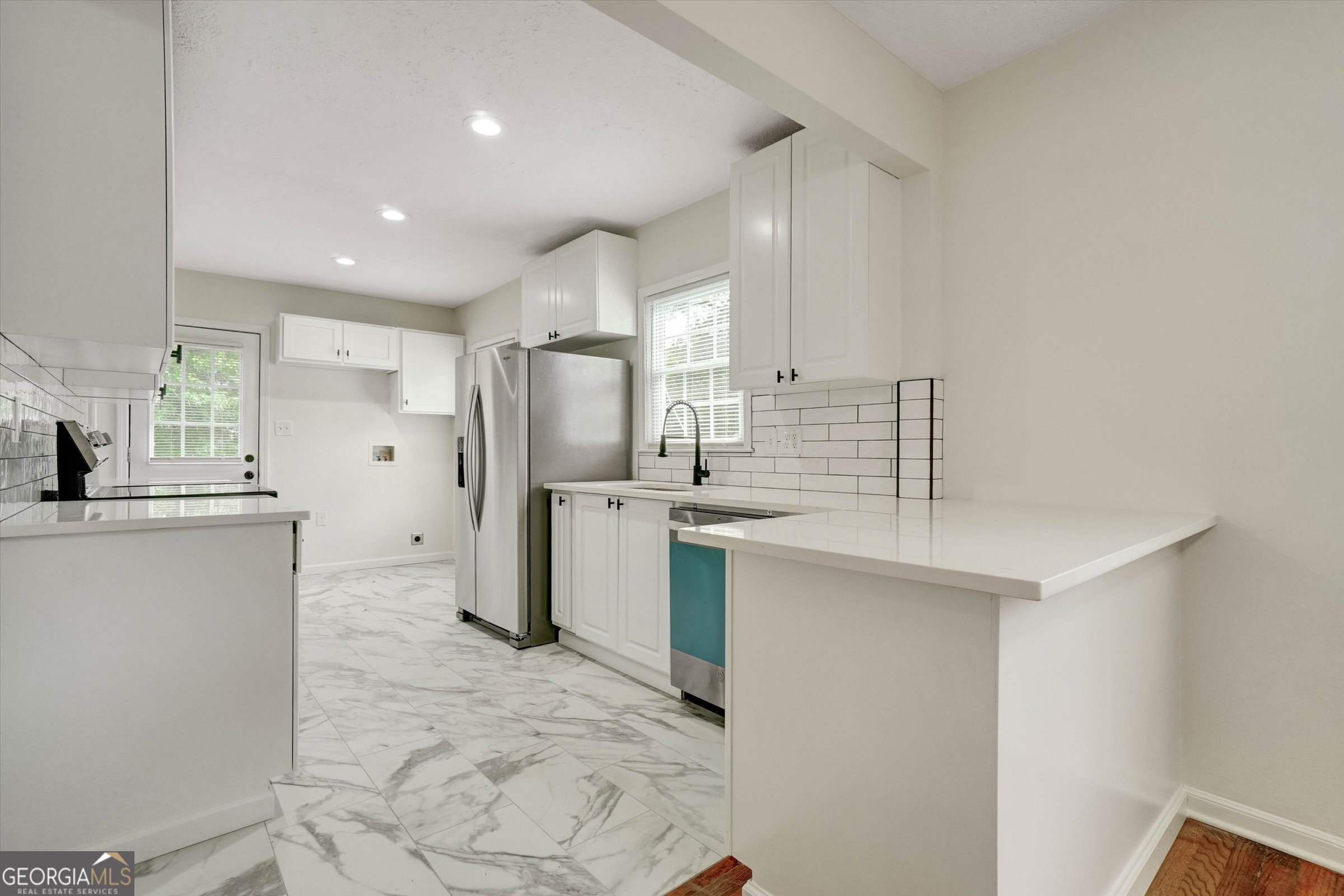 788 Richard Street Ne Property Photo 13