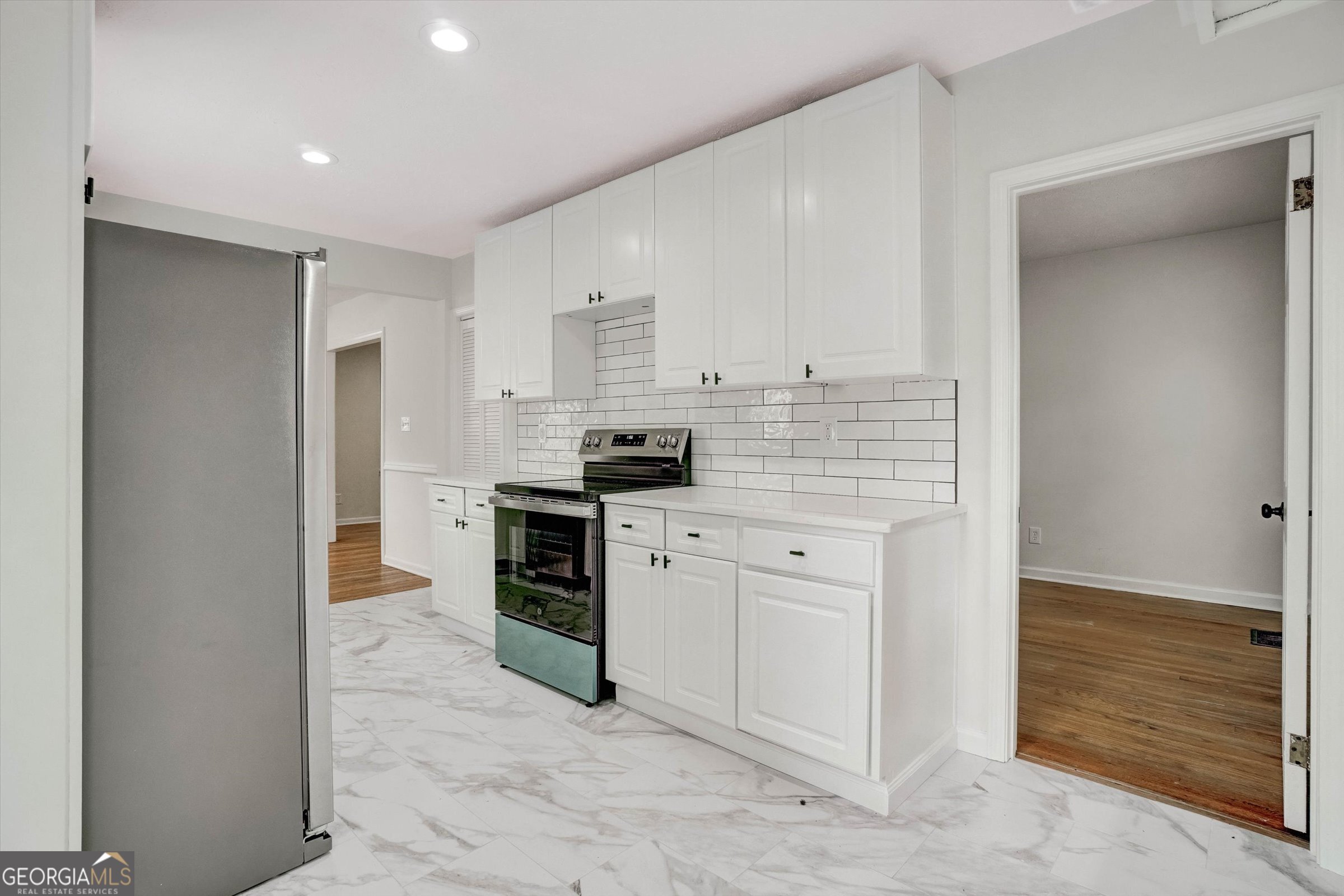 788 Richard Street Ne Property Photo 15