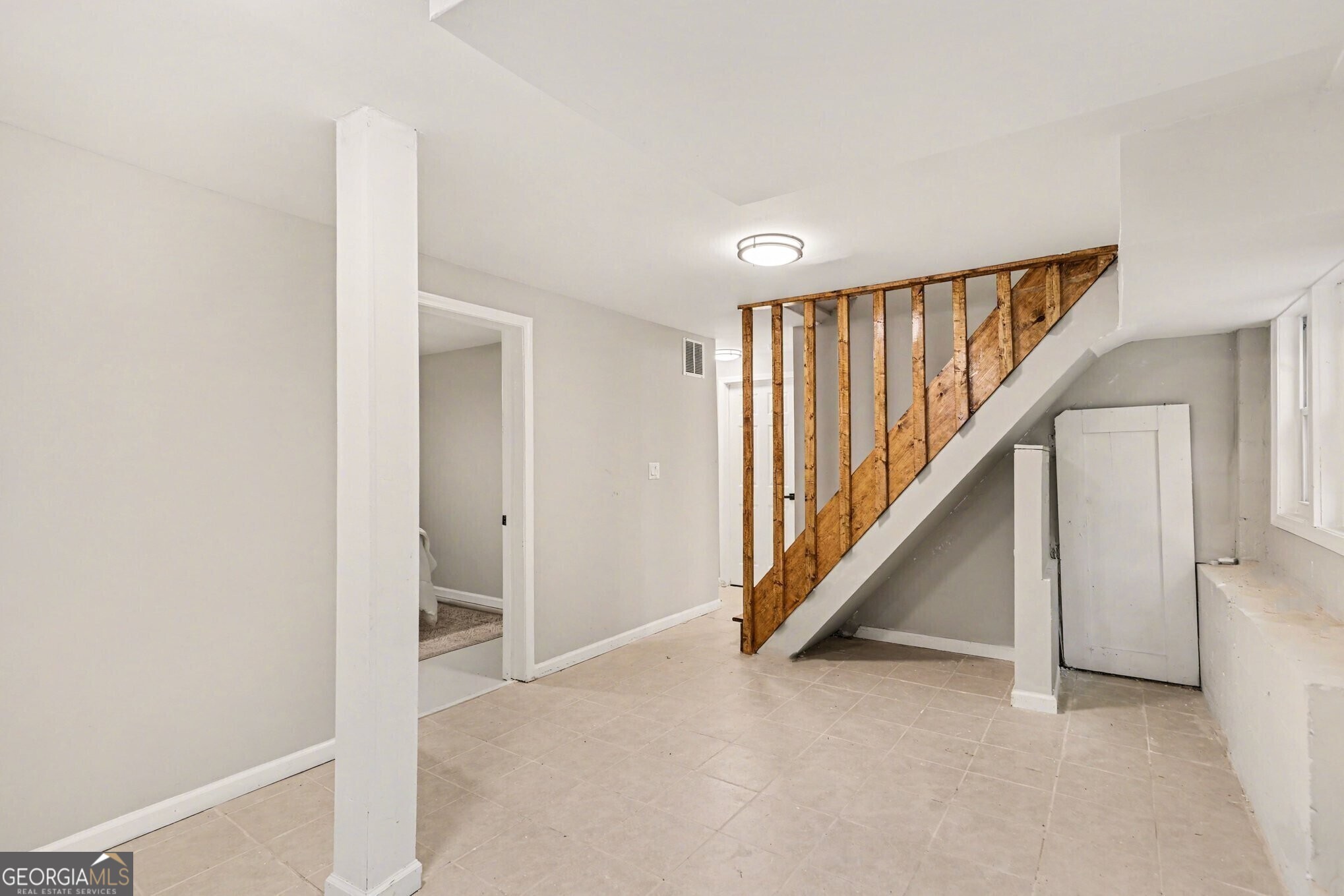 2693 Washington Street Nw Property Photo 18