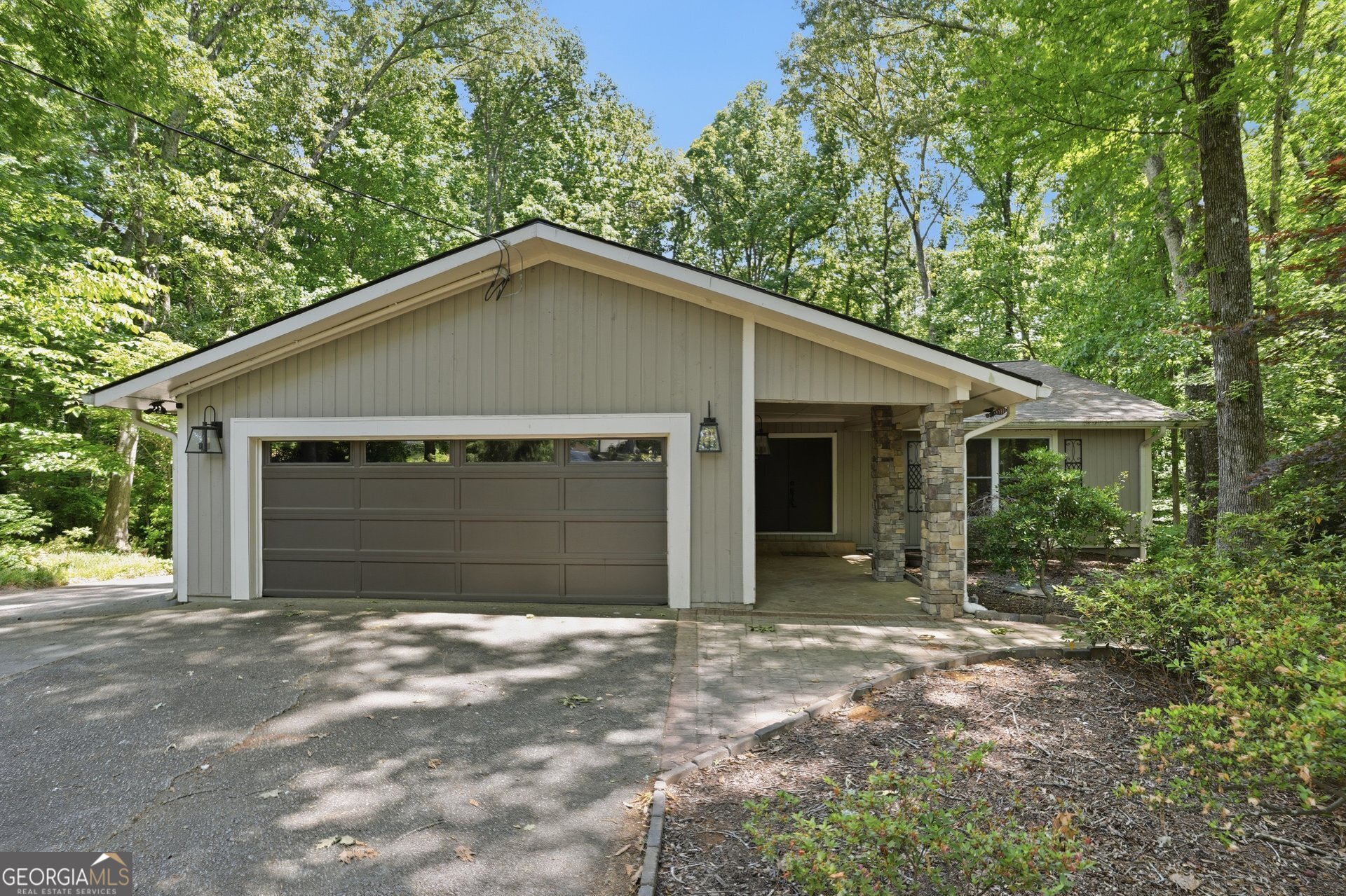 3662 Stonelake Court SW