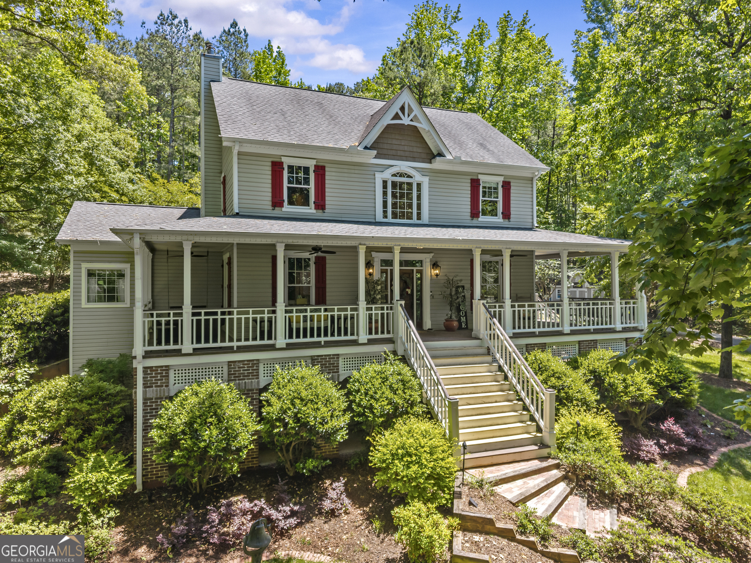 1660 Maple Ridge Drive Property Photo 1