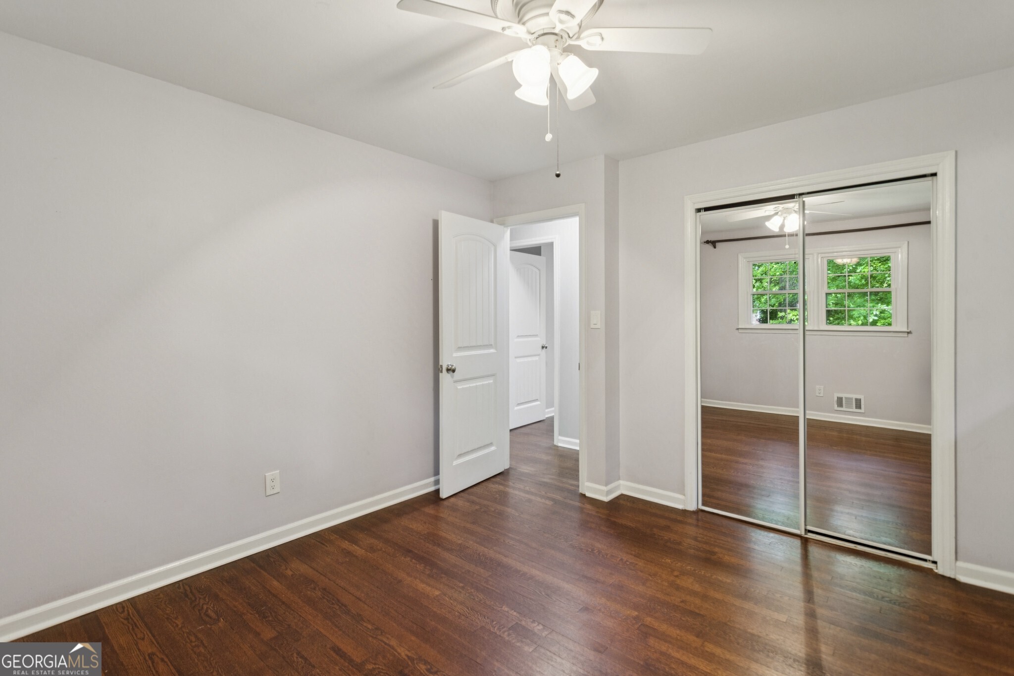 688 Huntington Place Se Property Photo 24