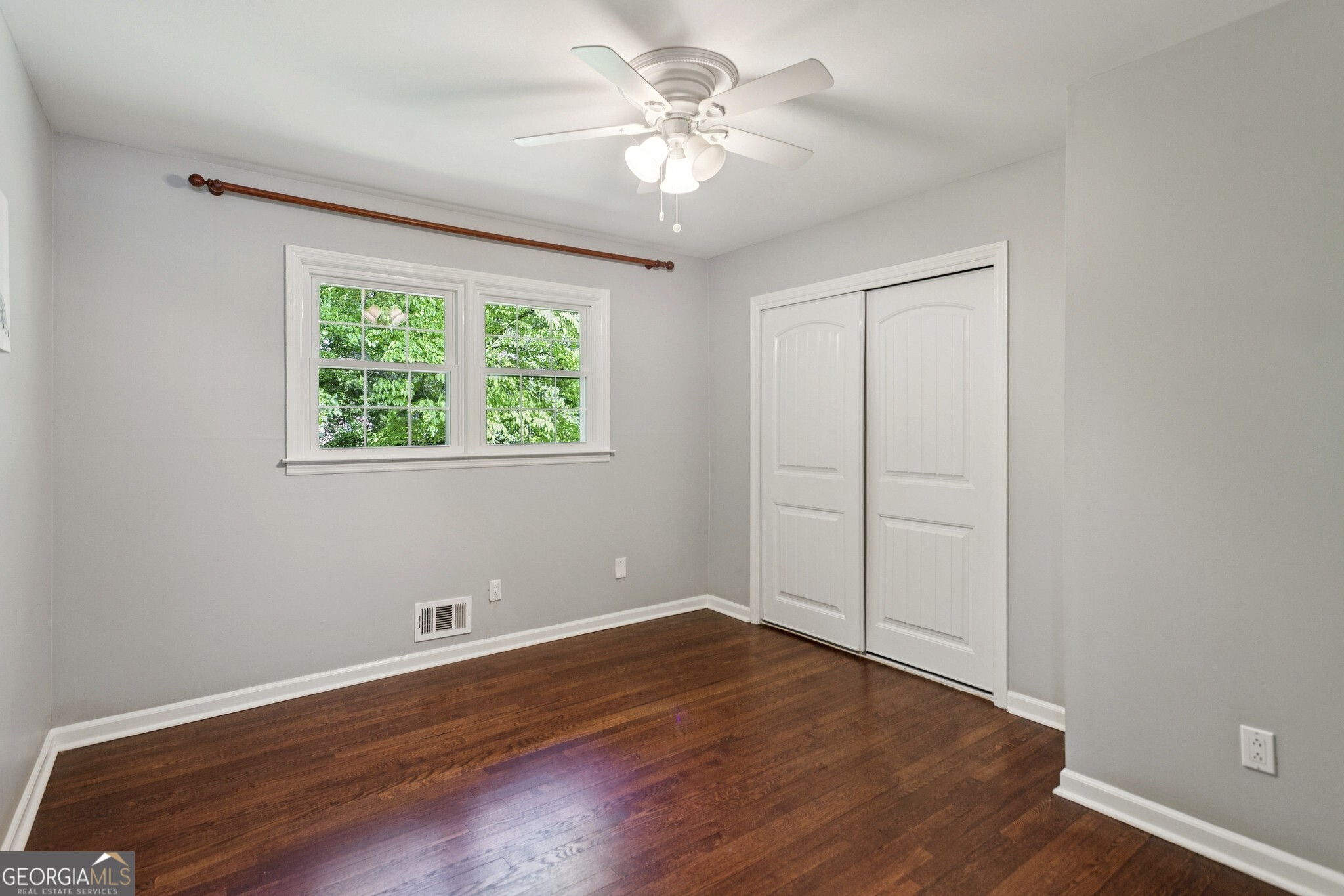 688 Huntington Place Se Property Photo 27