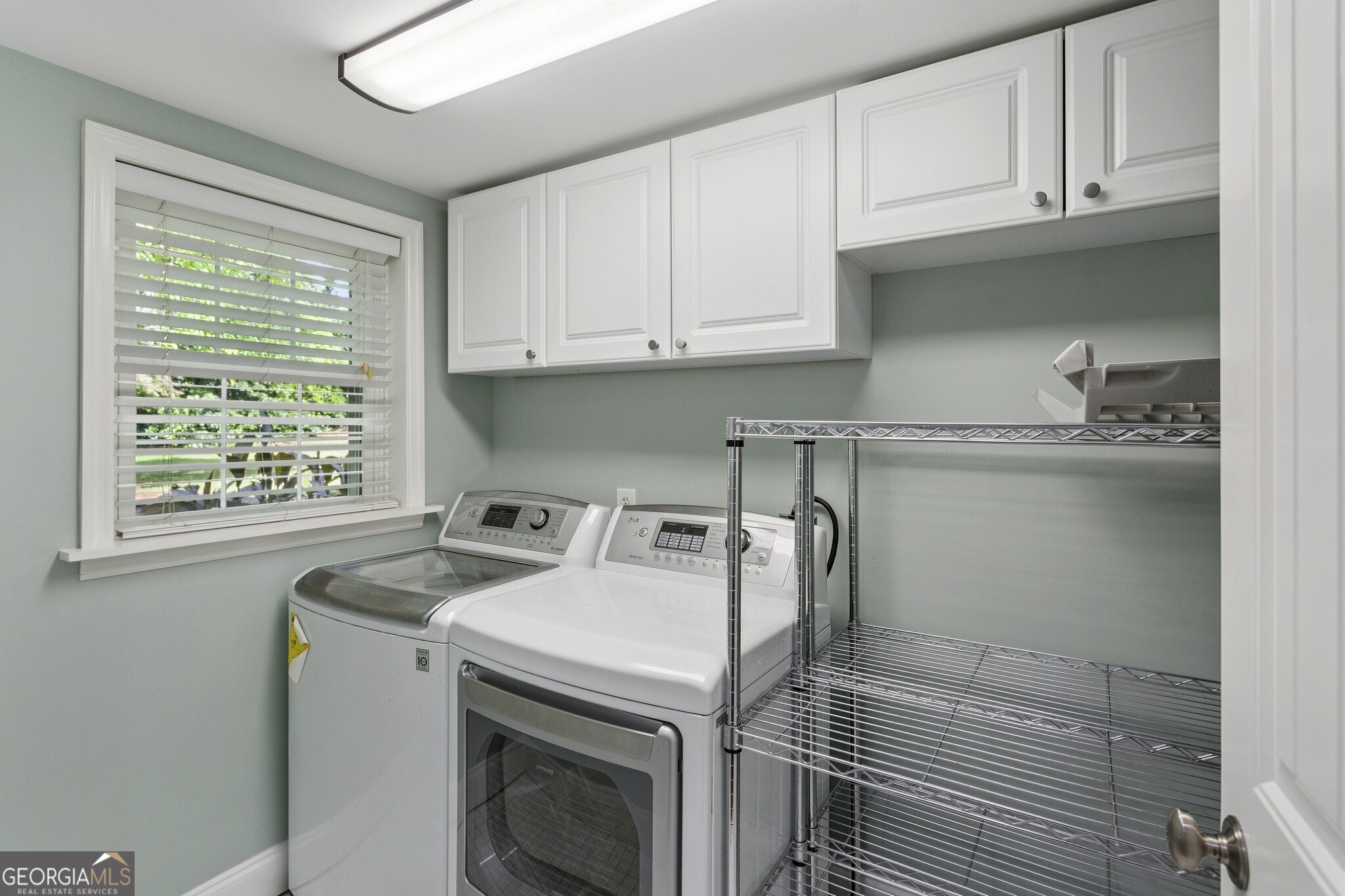 688 Huntington Place Se Property Photo 33