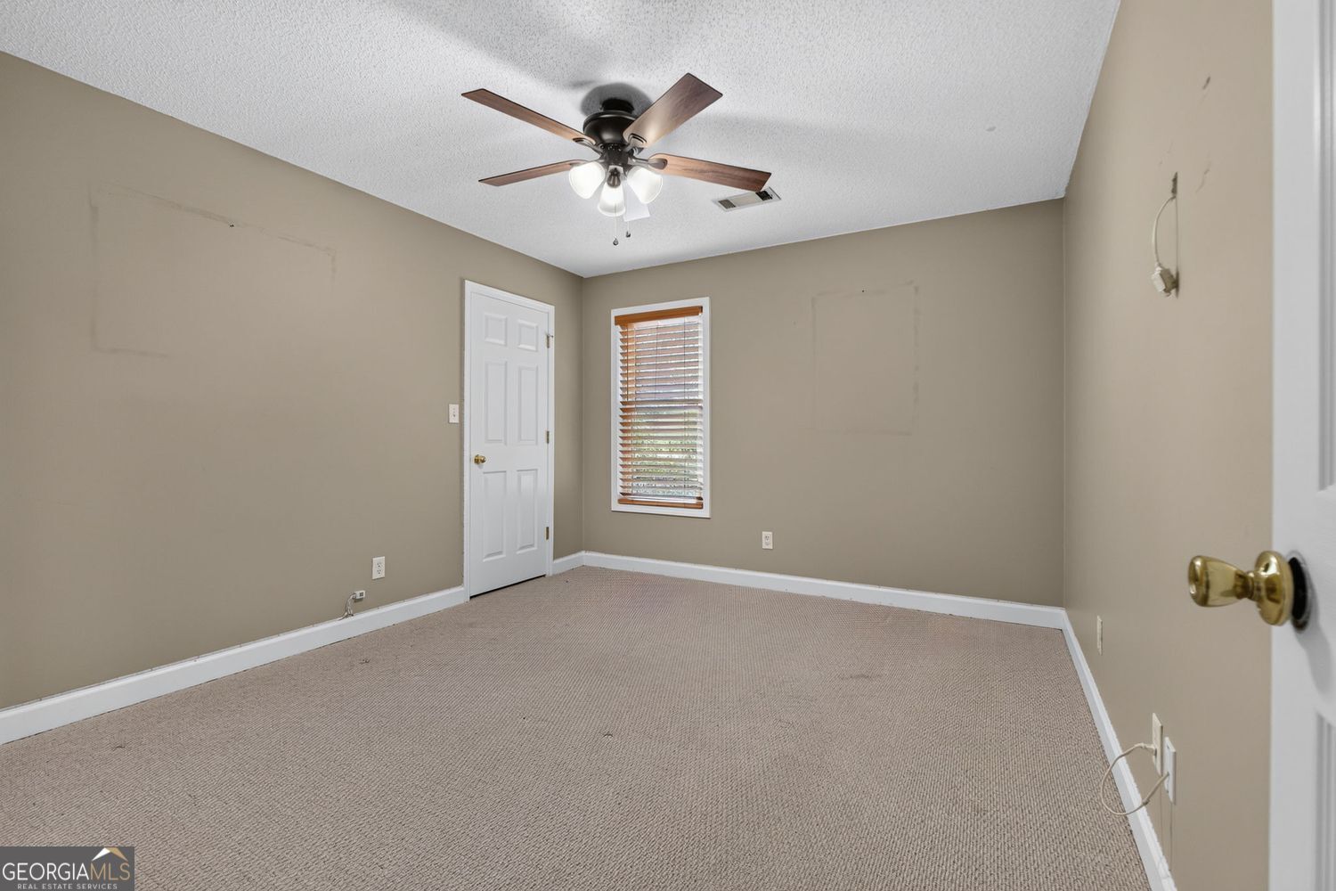 560 Brook Hollow Drive Property Photo 28