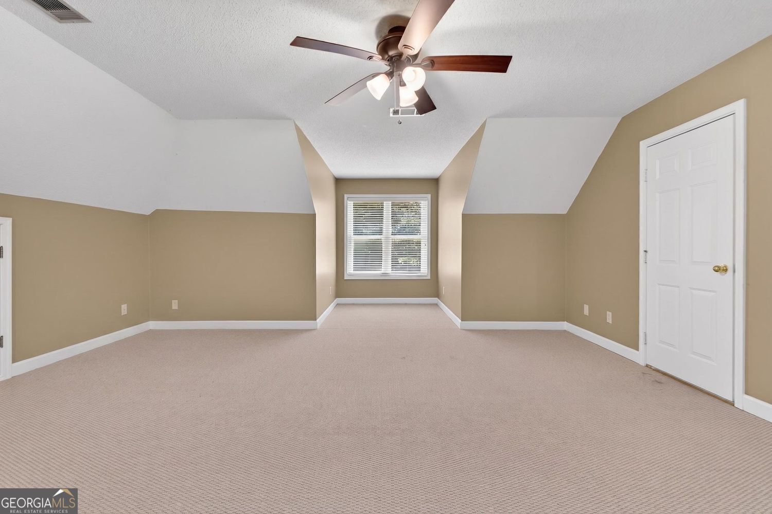 560 Brook Hollow Drive Property Photo 34