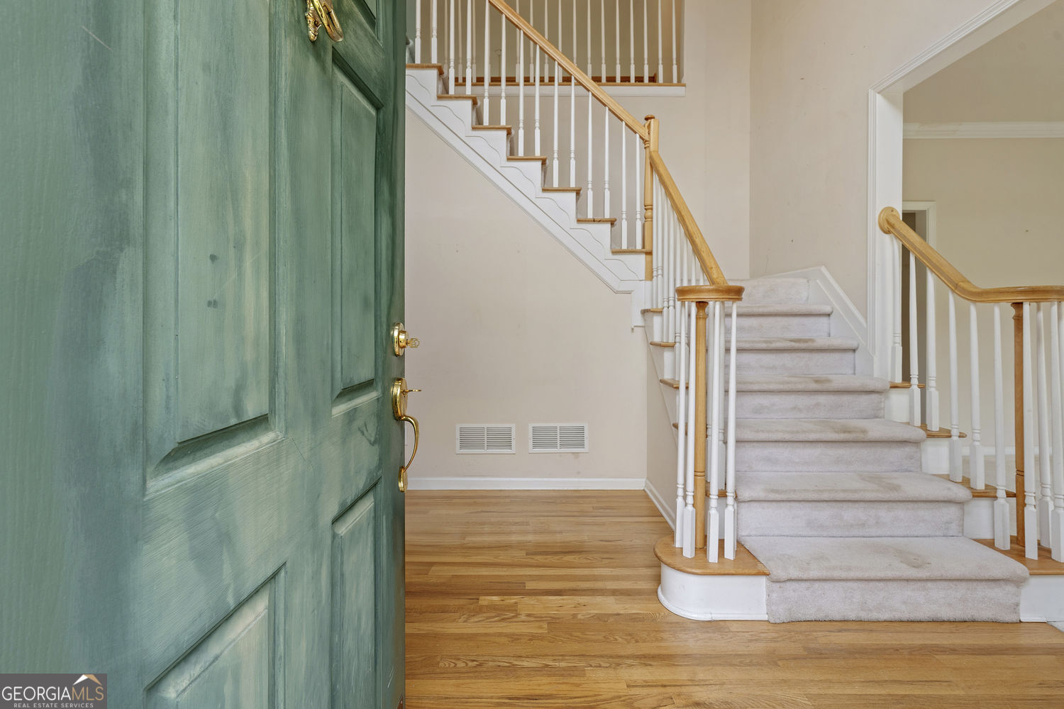 7326 Wood Hollow Way Property Photo 2