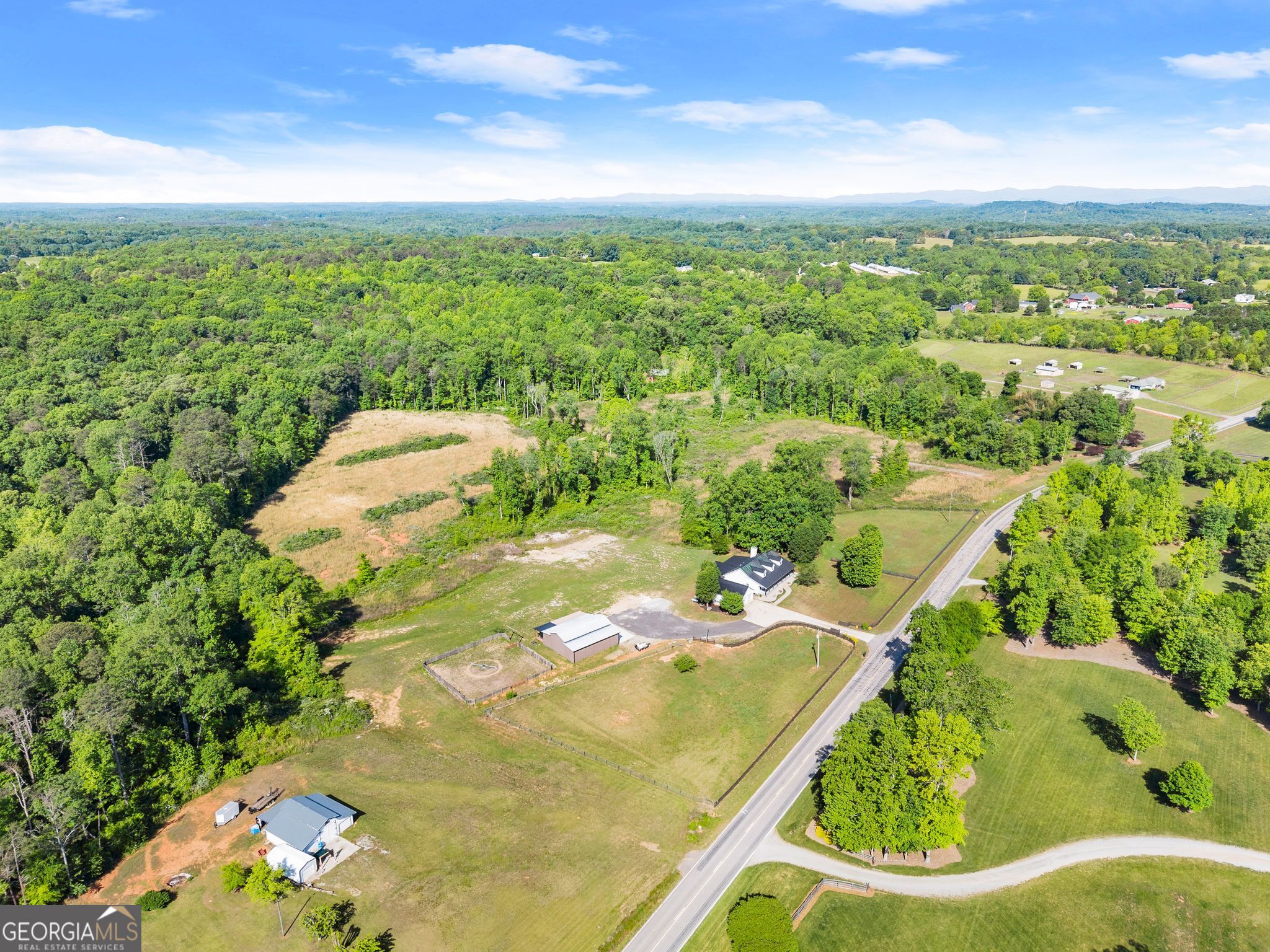 6147 Dahlonega Highway Property Photo 8