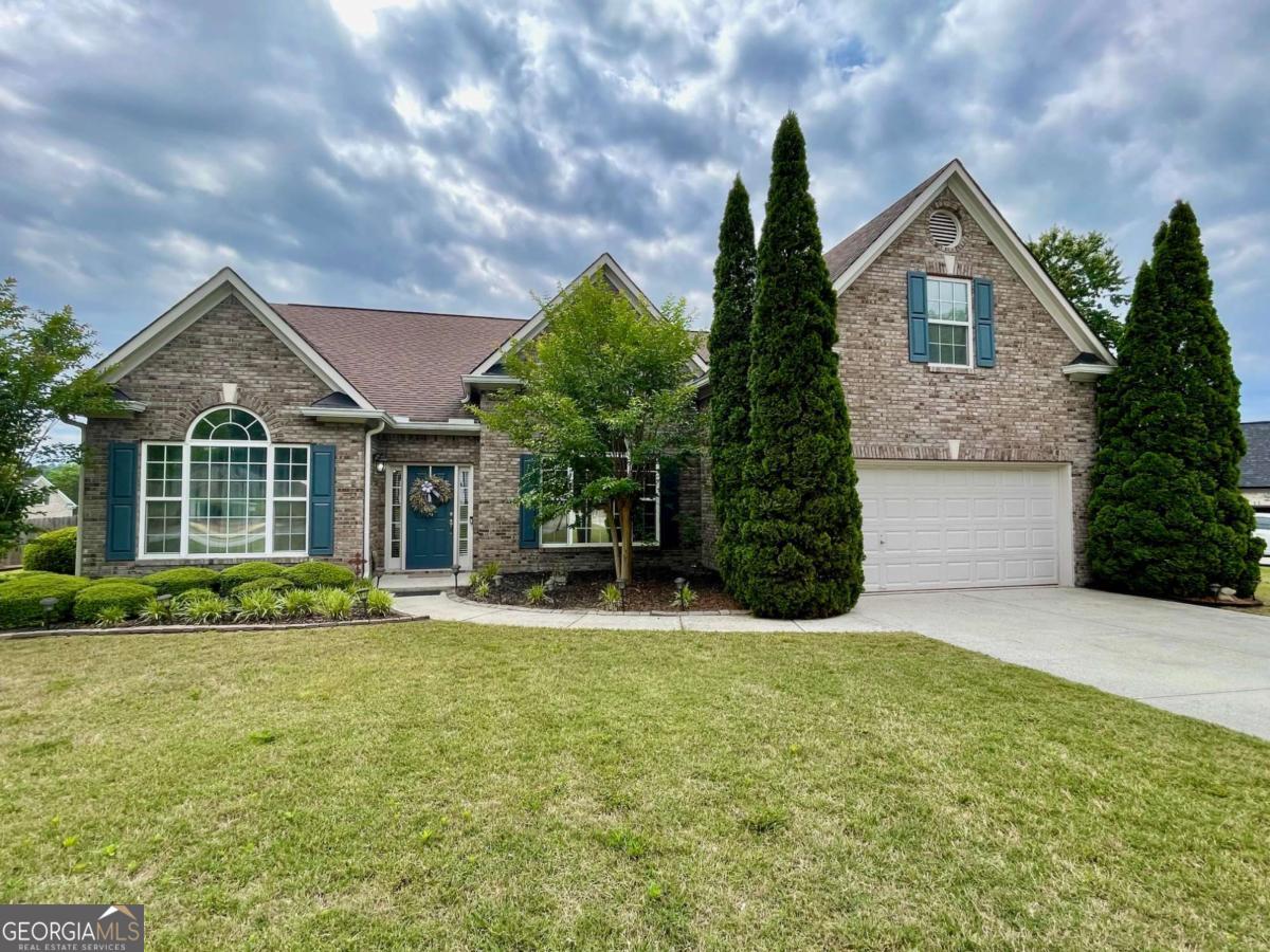 1605 Brooks Pointe Court Property Photo 1