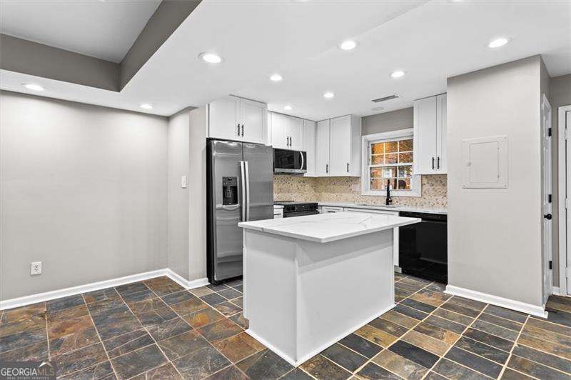 1777 Twin Brooks Drive Se Property Photo 7