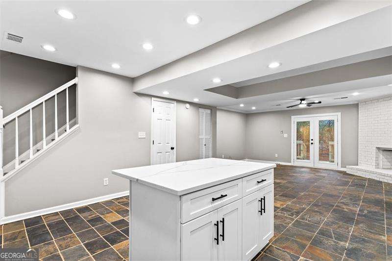1777 Twin Brooks Drive Se Property Photo 9