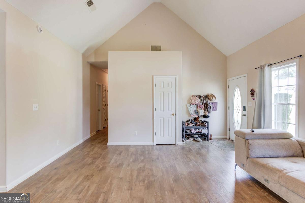502 Towler Shoals View Property Photo 8