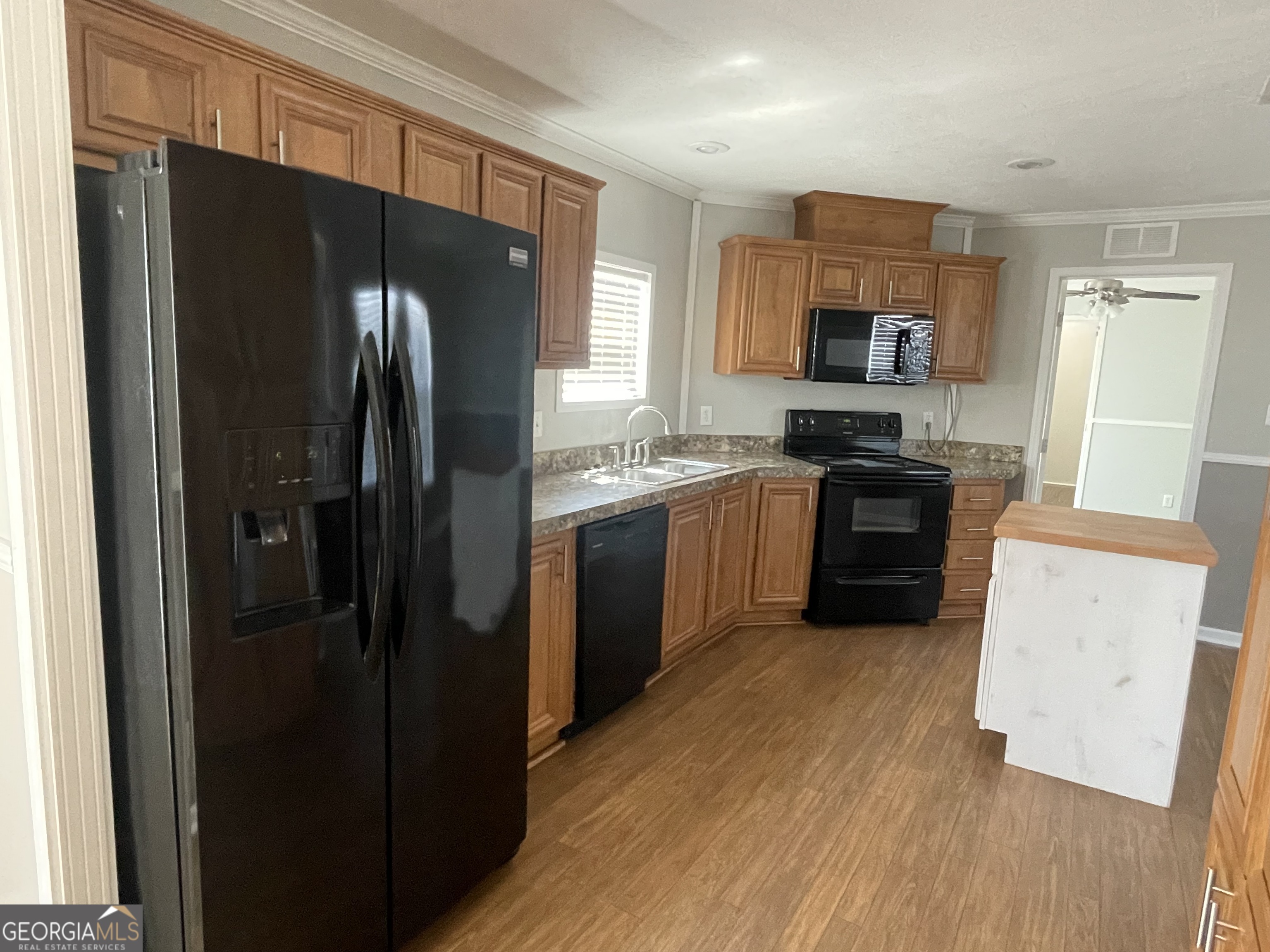 1153 Midway Church Road Property Photo 4