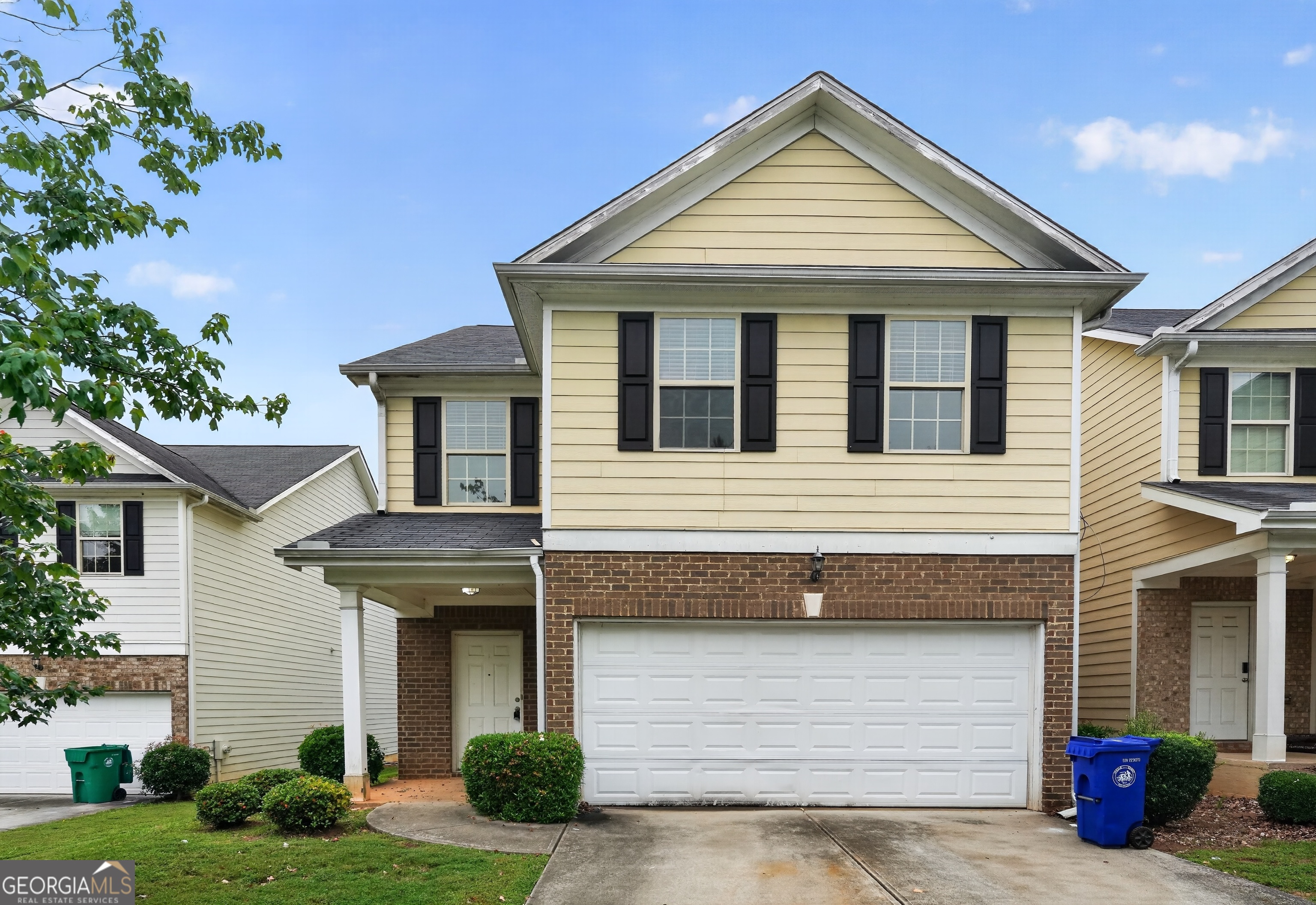 6381 Shadow Square Property Photo 5
