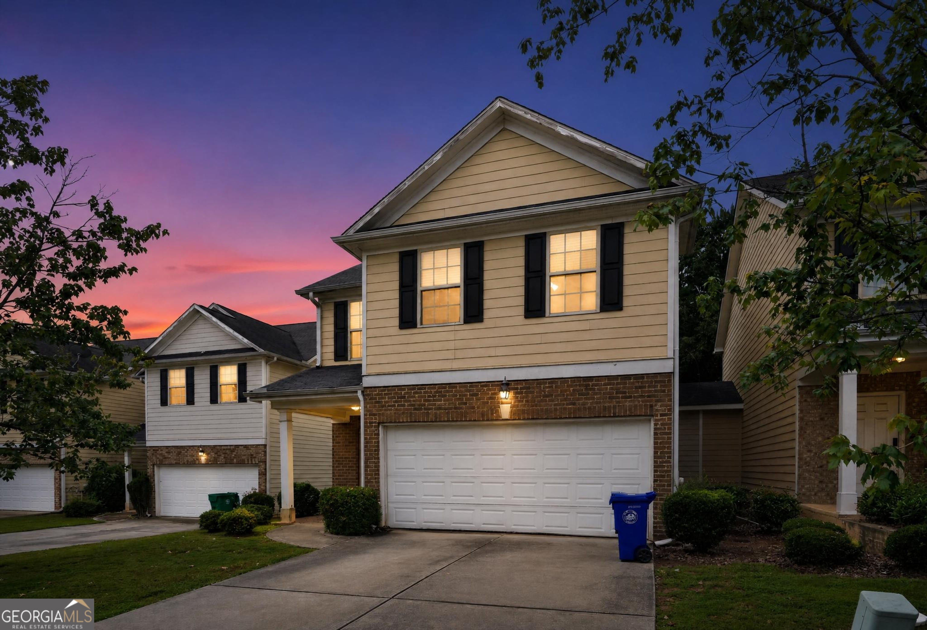 6381 Shadow Square Property Photo 6