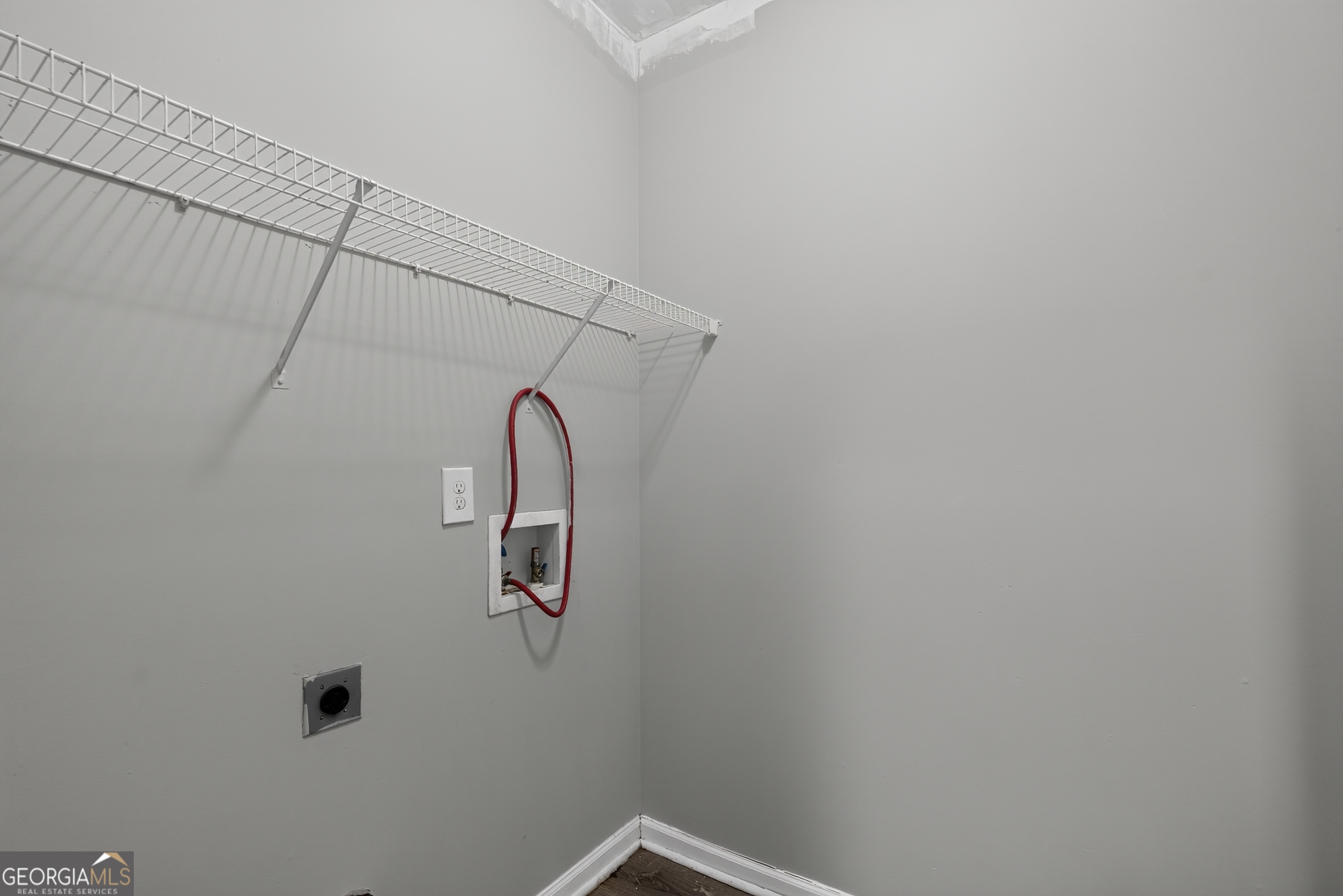 6381 Shadow Square Property Photo 35
