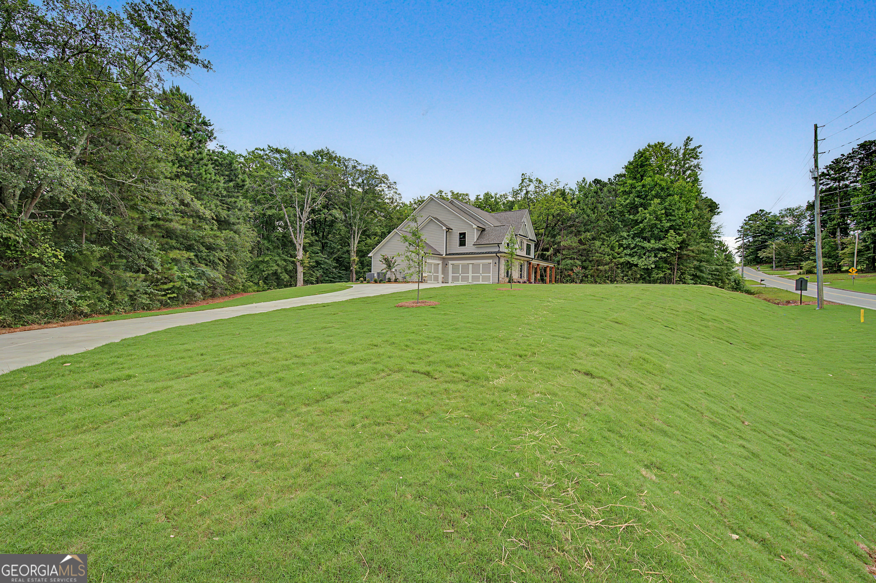 2120 Shillings Road Property Photo 4