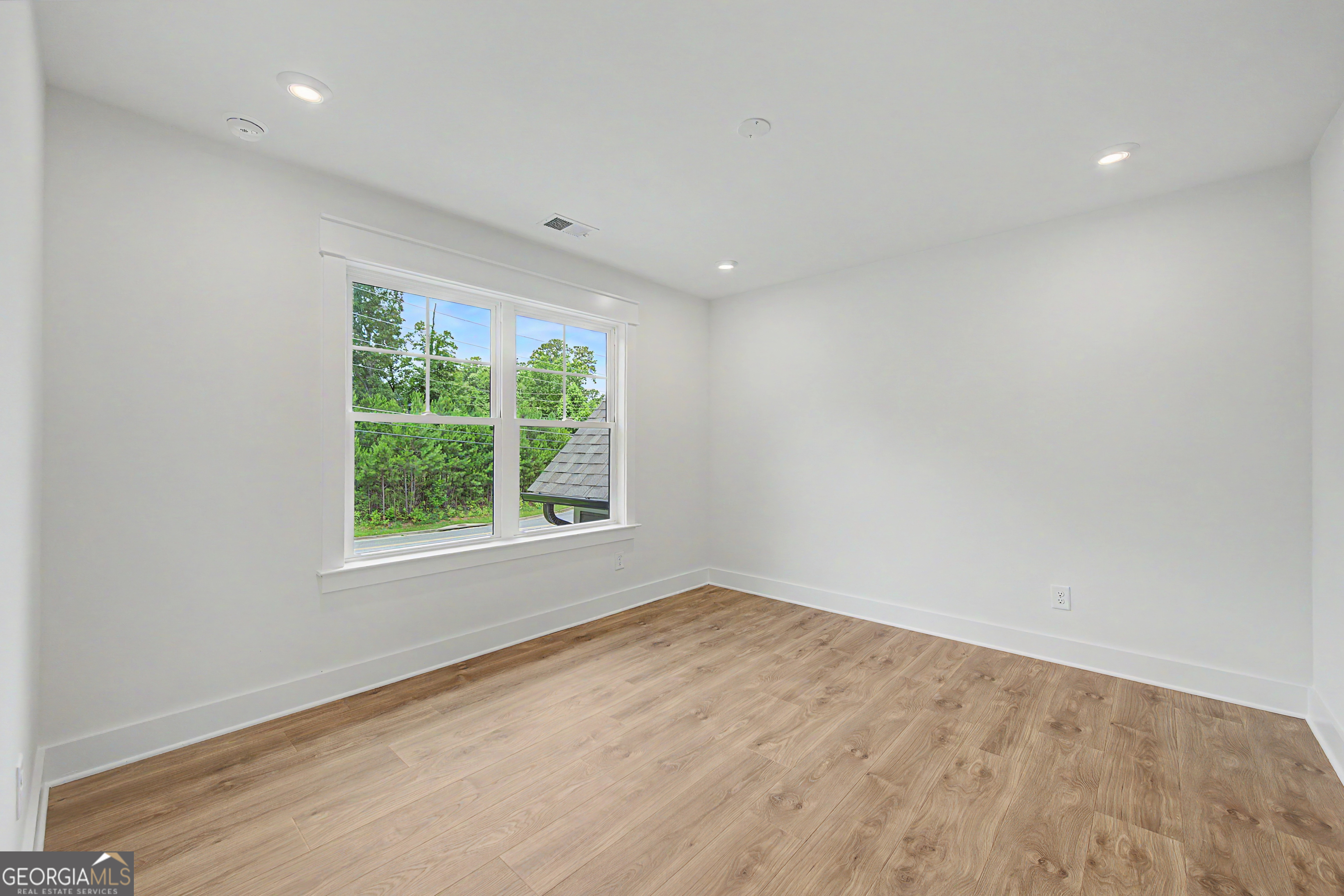 2120 Shillings Road Property Photo 18