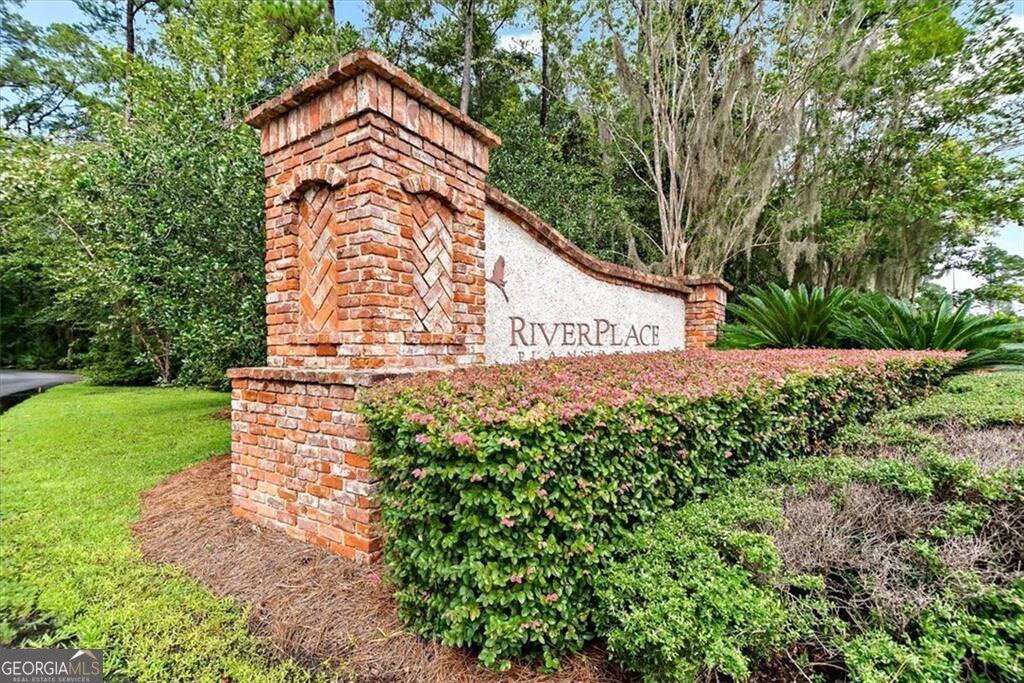 1 Block C River Place Drive Property Photo 31