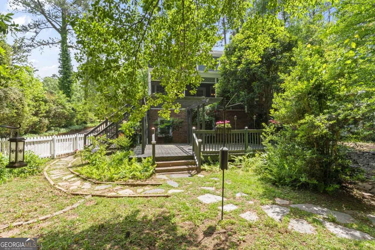 318 Burke Circle Property Photo 8