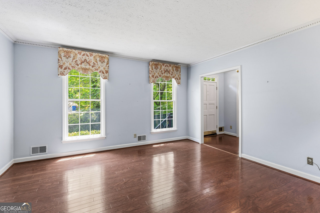 318 Burke Circle Property Photo 31