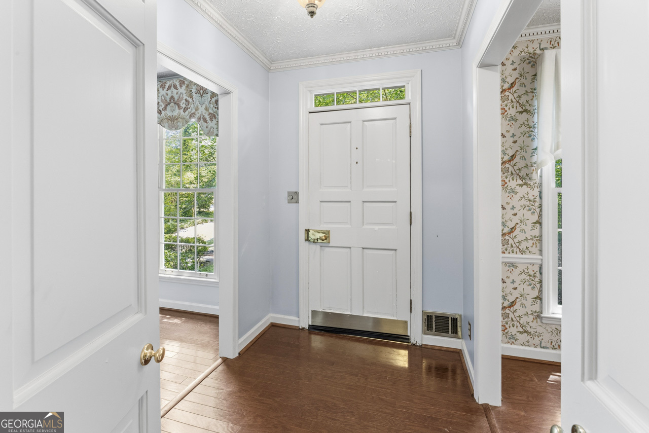 318 Burke Circle Property Photo 32