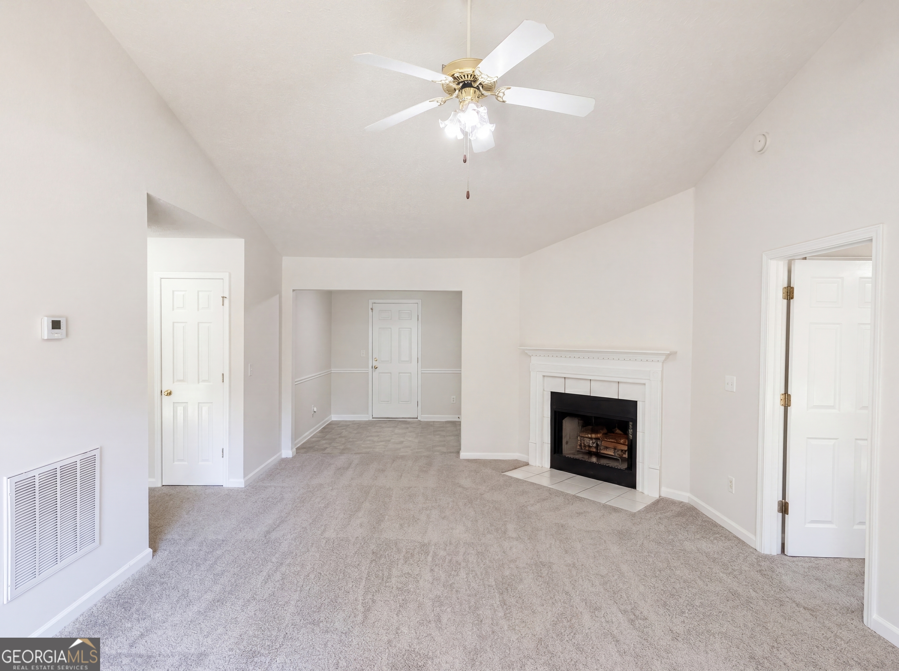 182 Livingston Lane Property Photo 3
